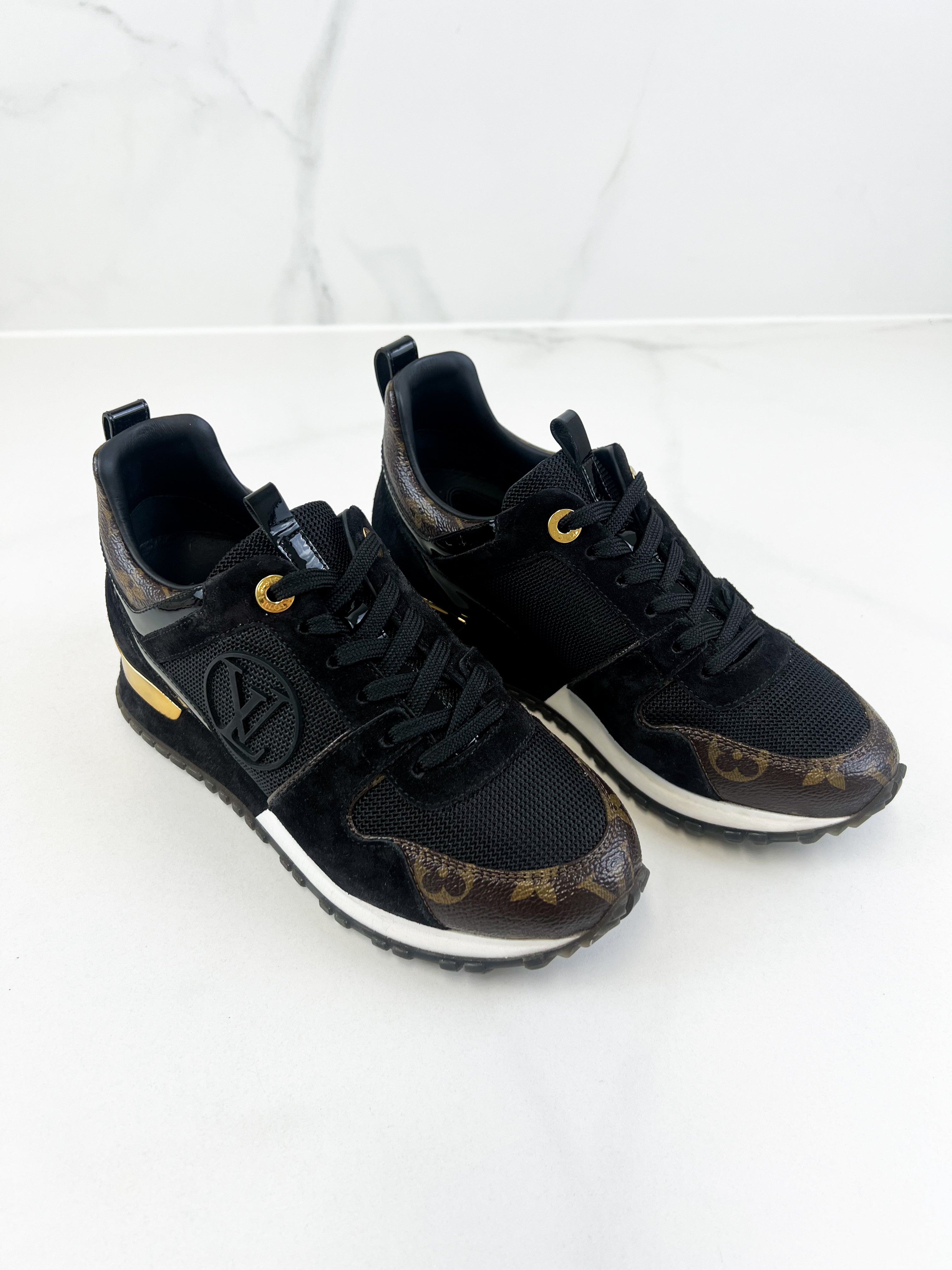 Louis Vuitton Runaway Sneaker Size 35