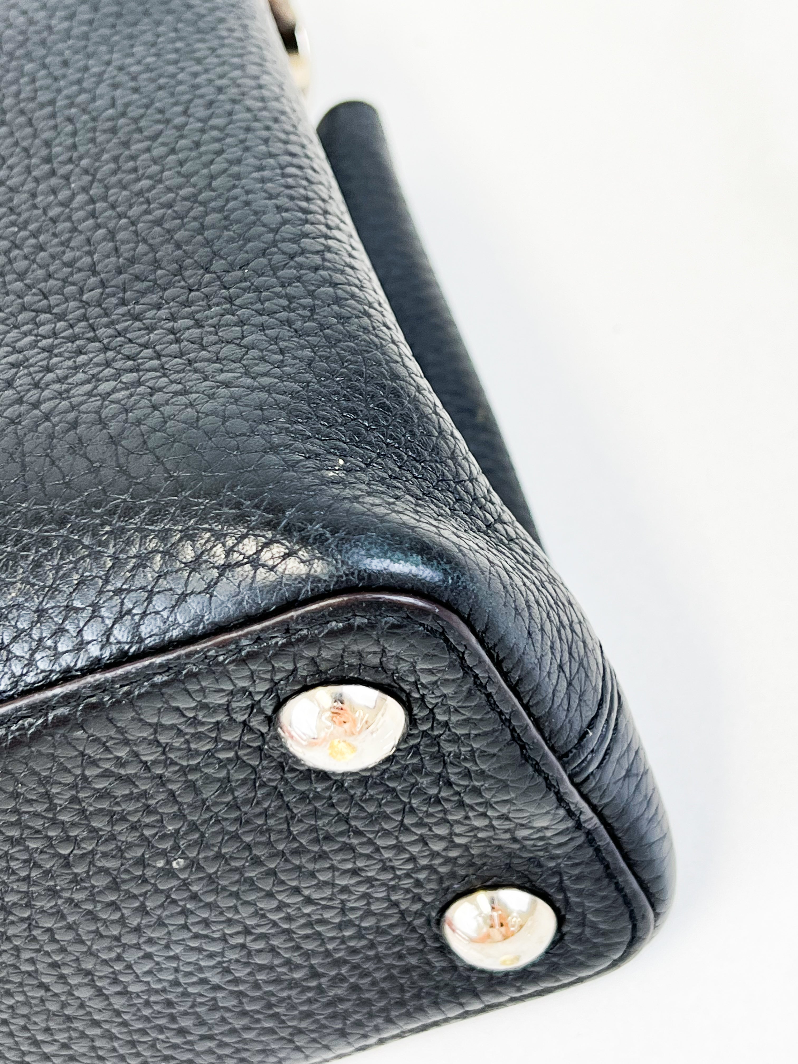 Louis Vuitton Black Capucines BB