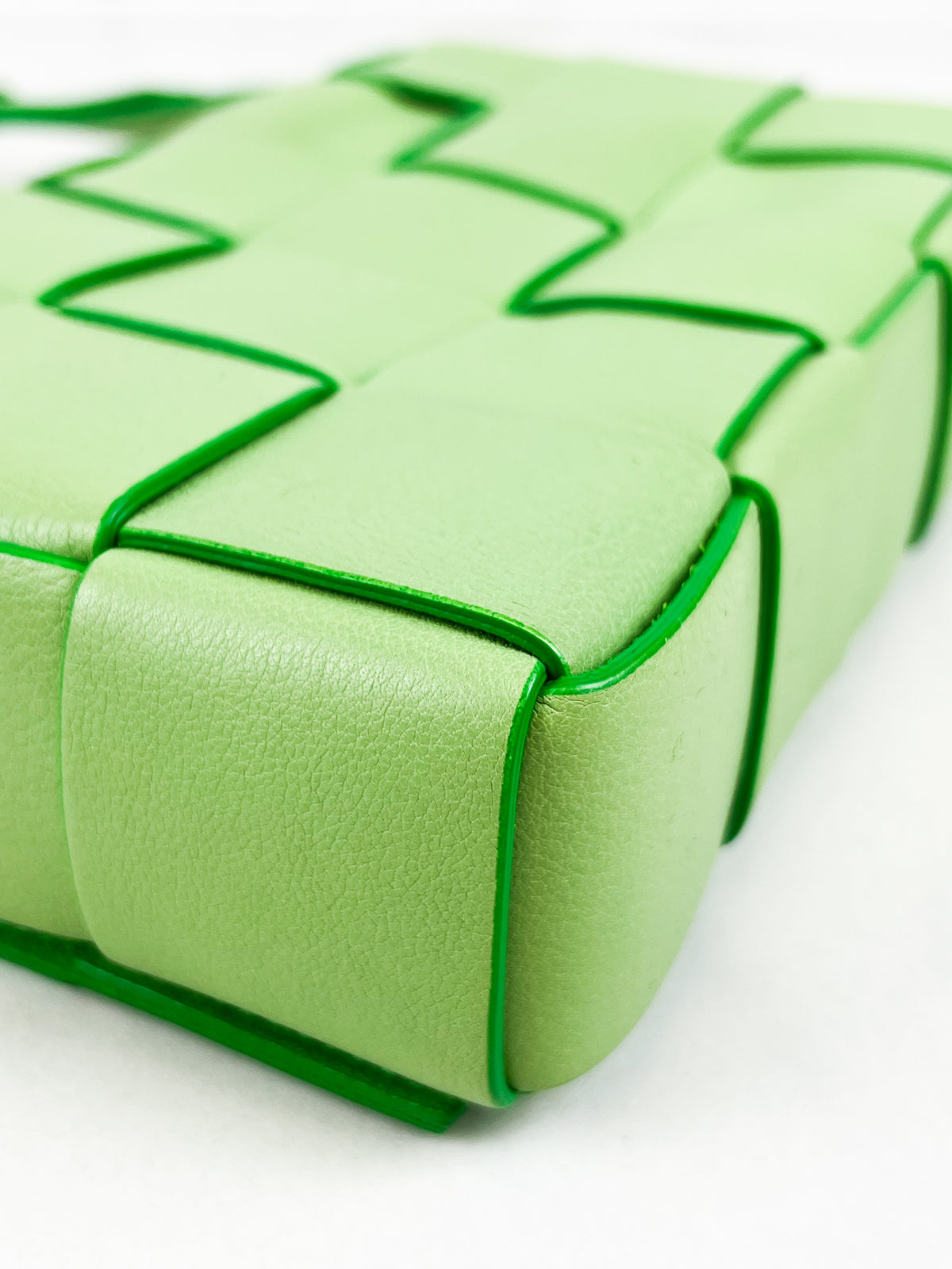 Bottega Veneta Cassette Bag in Pistachio