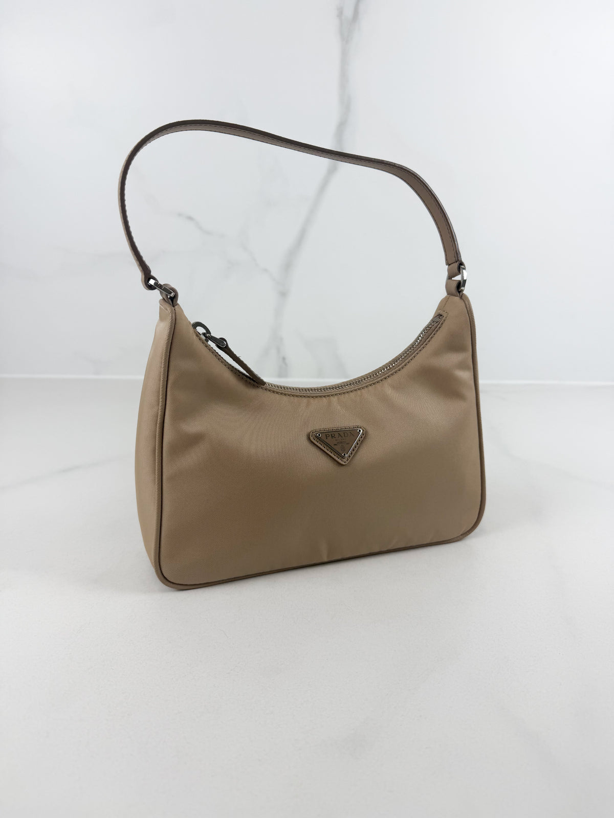 Prada Nylon Re-Edition 2005 in Dusty Pink