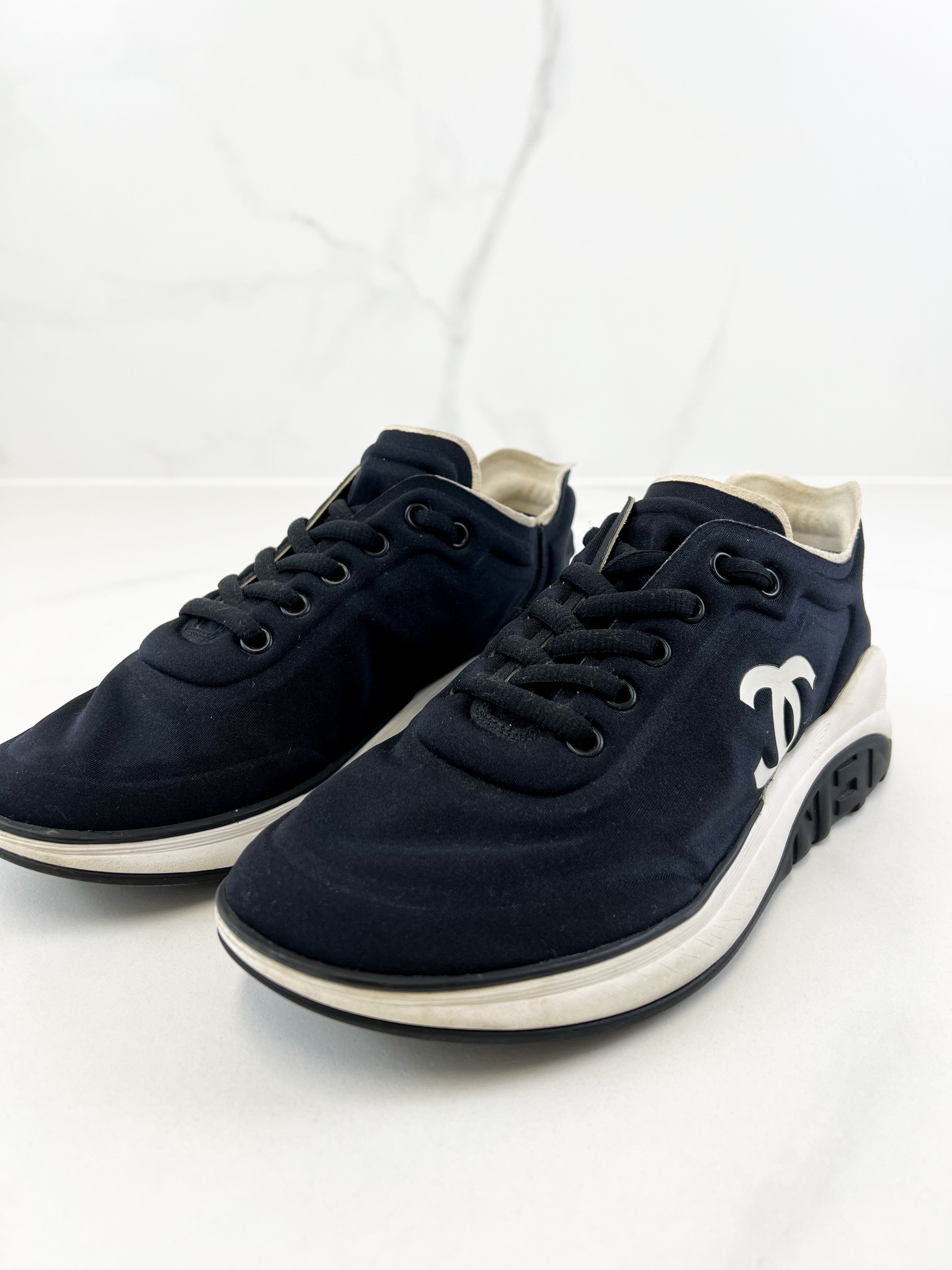 Chanel Black & White Low Top CC Sneaker Size 36