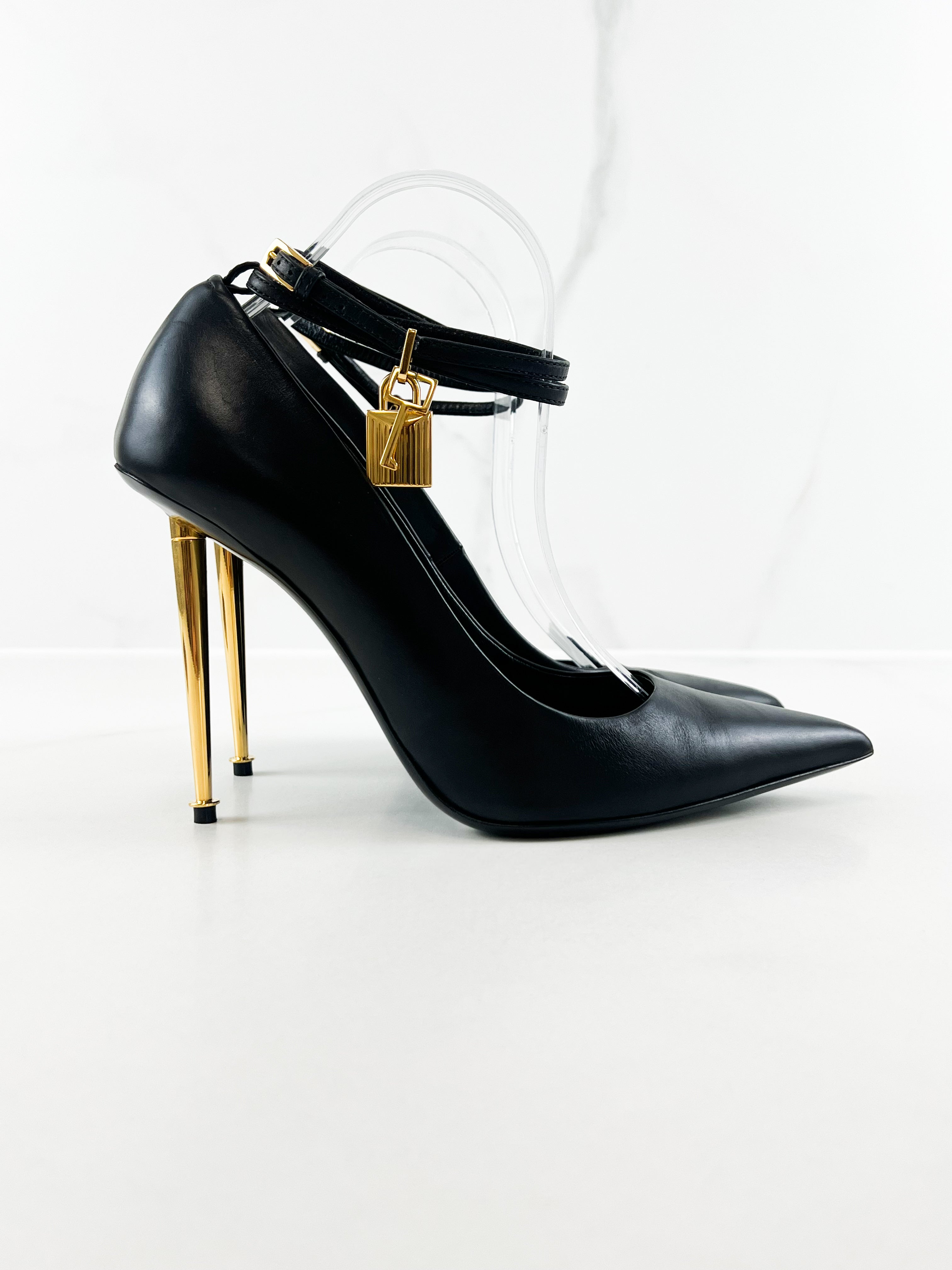Tom Ford Padlock Leather Pumps Size 41