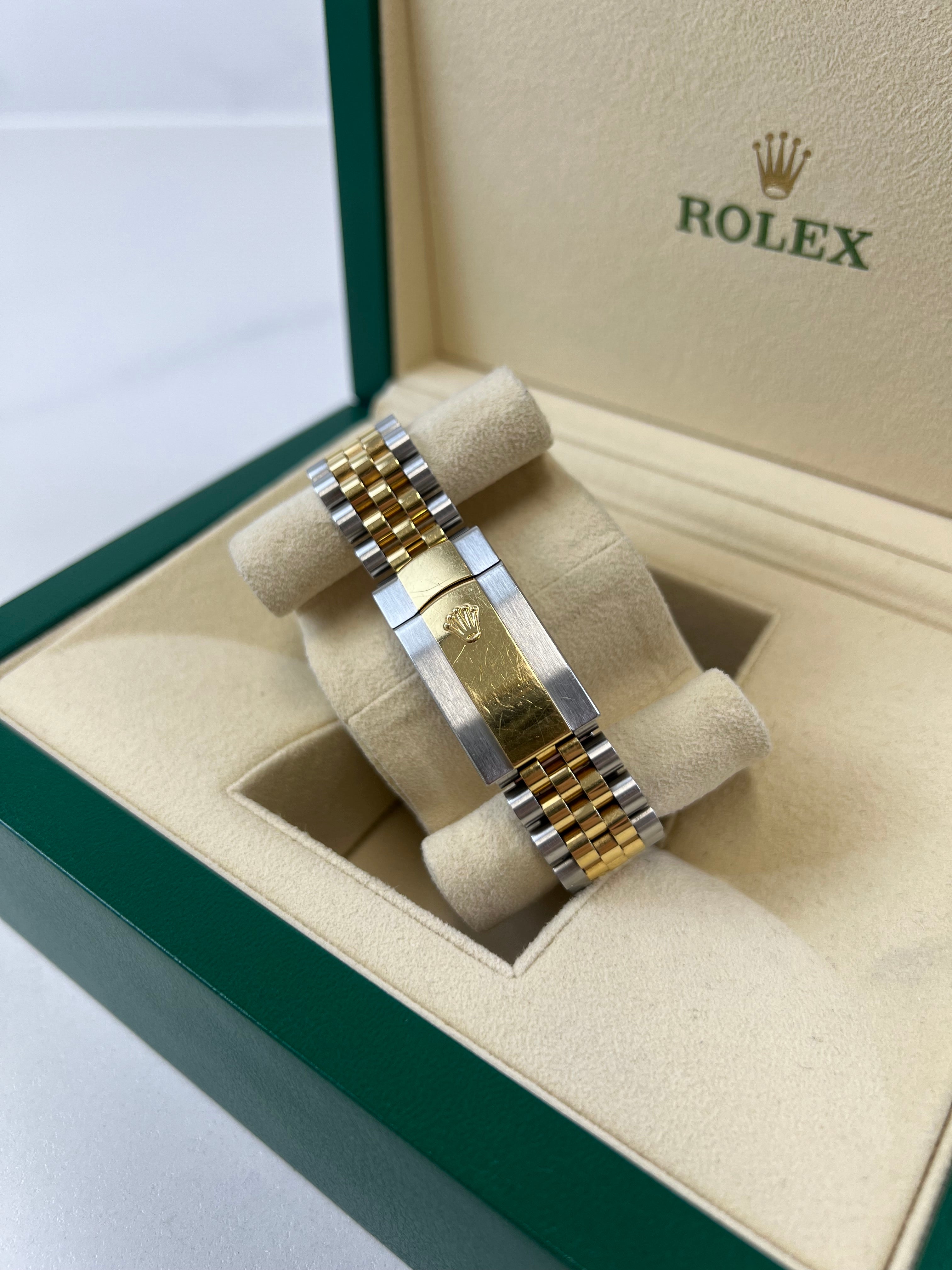 Rolex Datejust 41mm Fluted Bezel Jubilee Bracelet Black Face Stick Dial