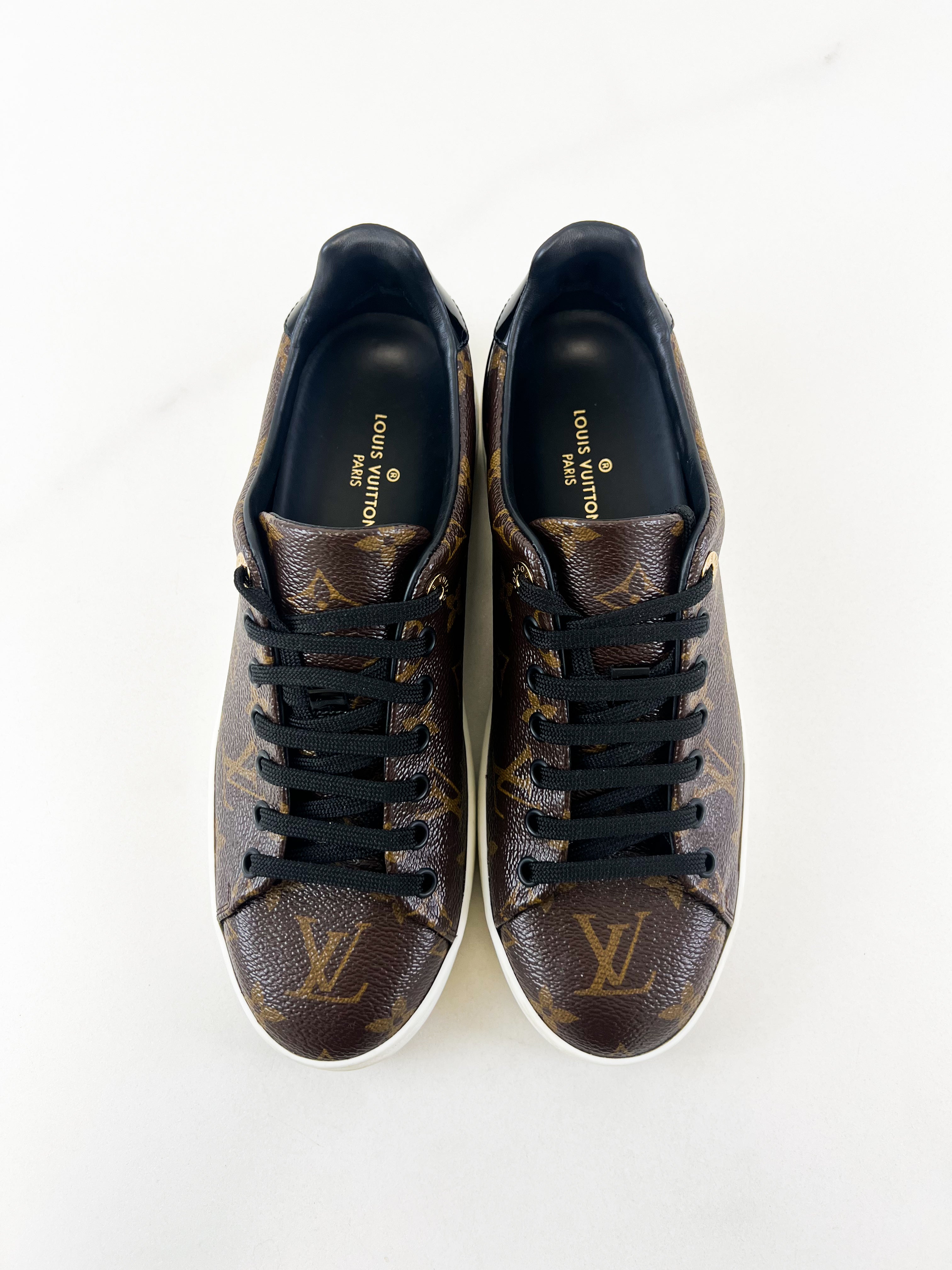 Louis Vuitton Frontrow Sneaker Size 38
