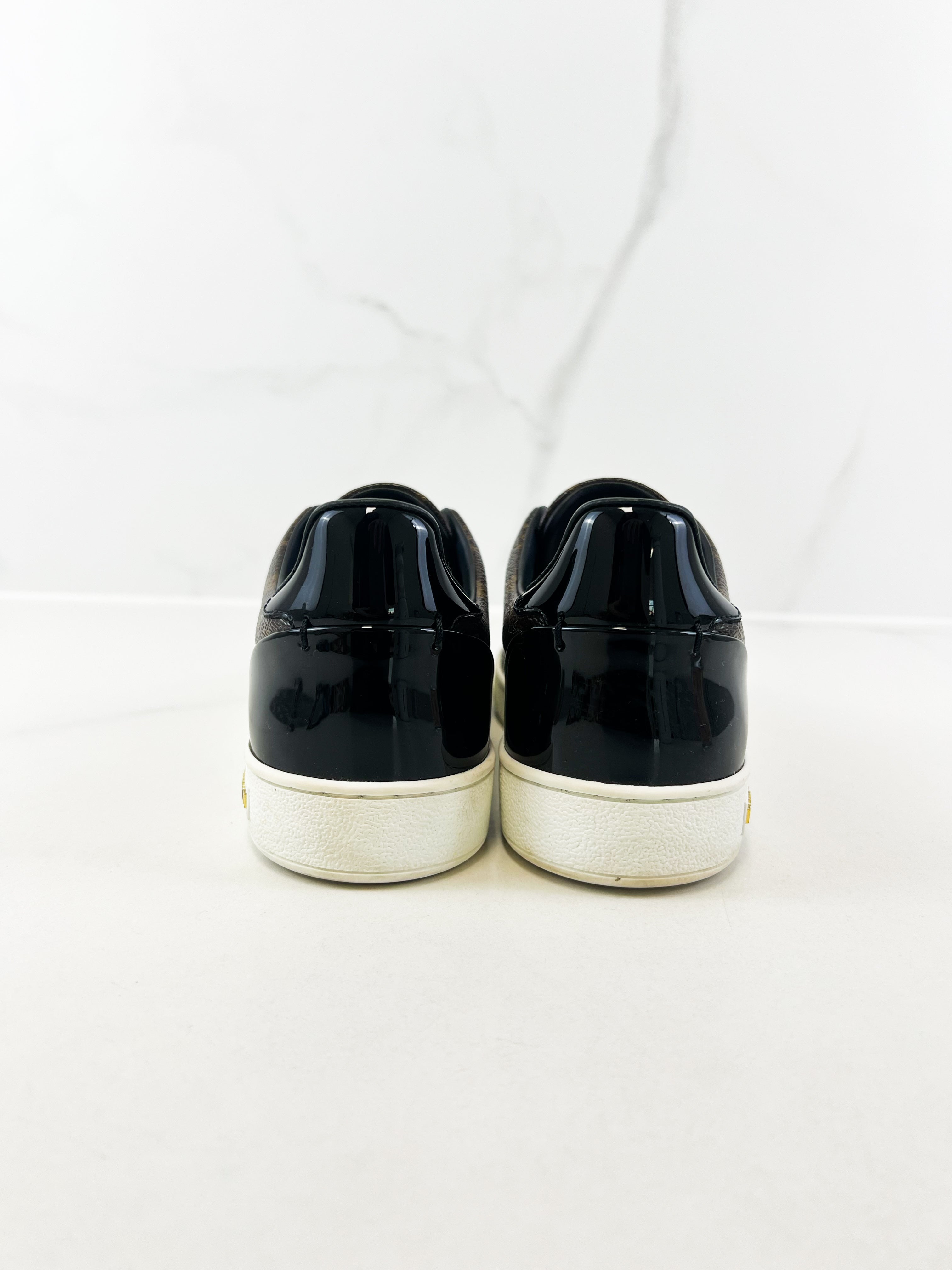 Louis Vuitton Frontrow Sneaker Size 38