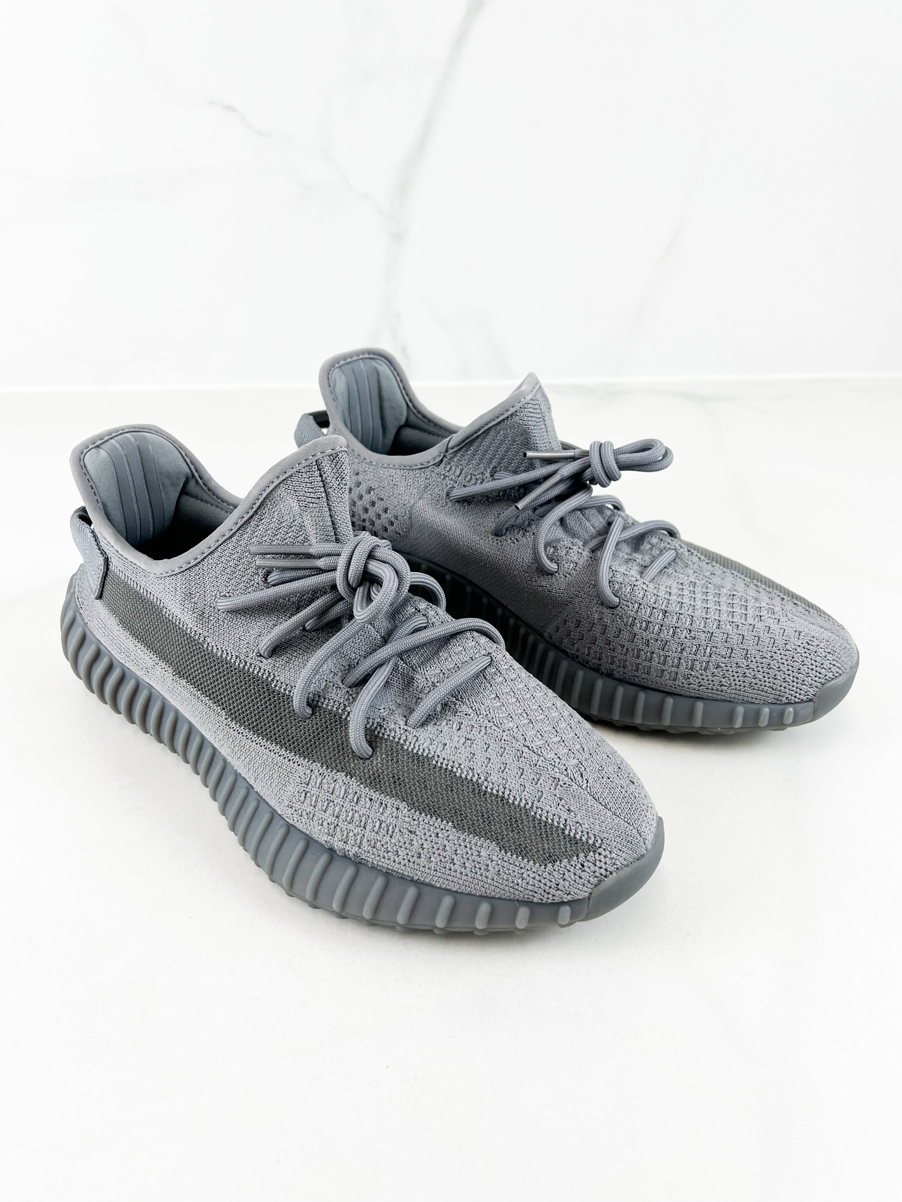 Yeezy Boost 350 V2 Steel Grey Size 10.5 US Men's