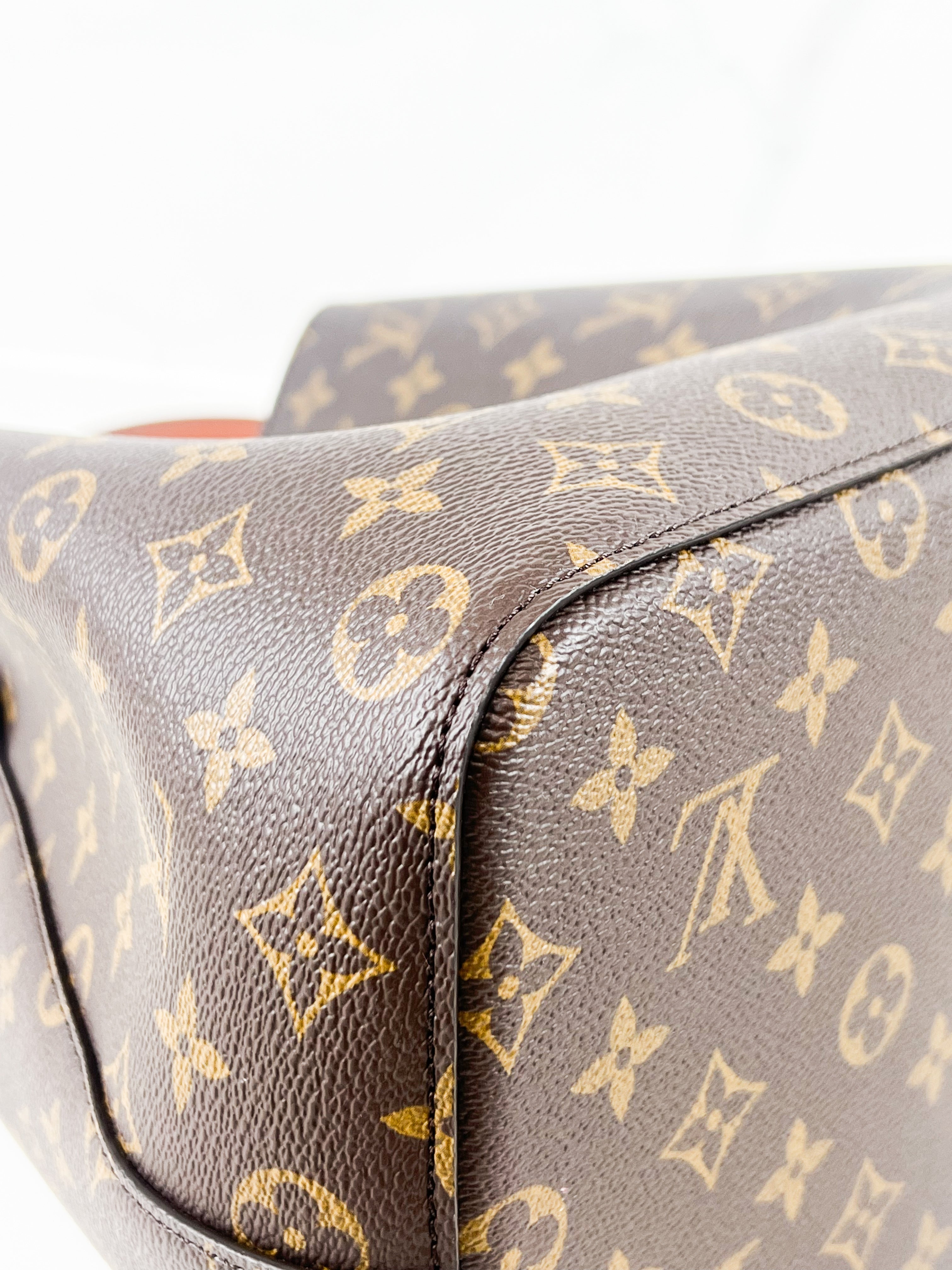 Louis Vuitton Neo Noe Monogram