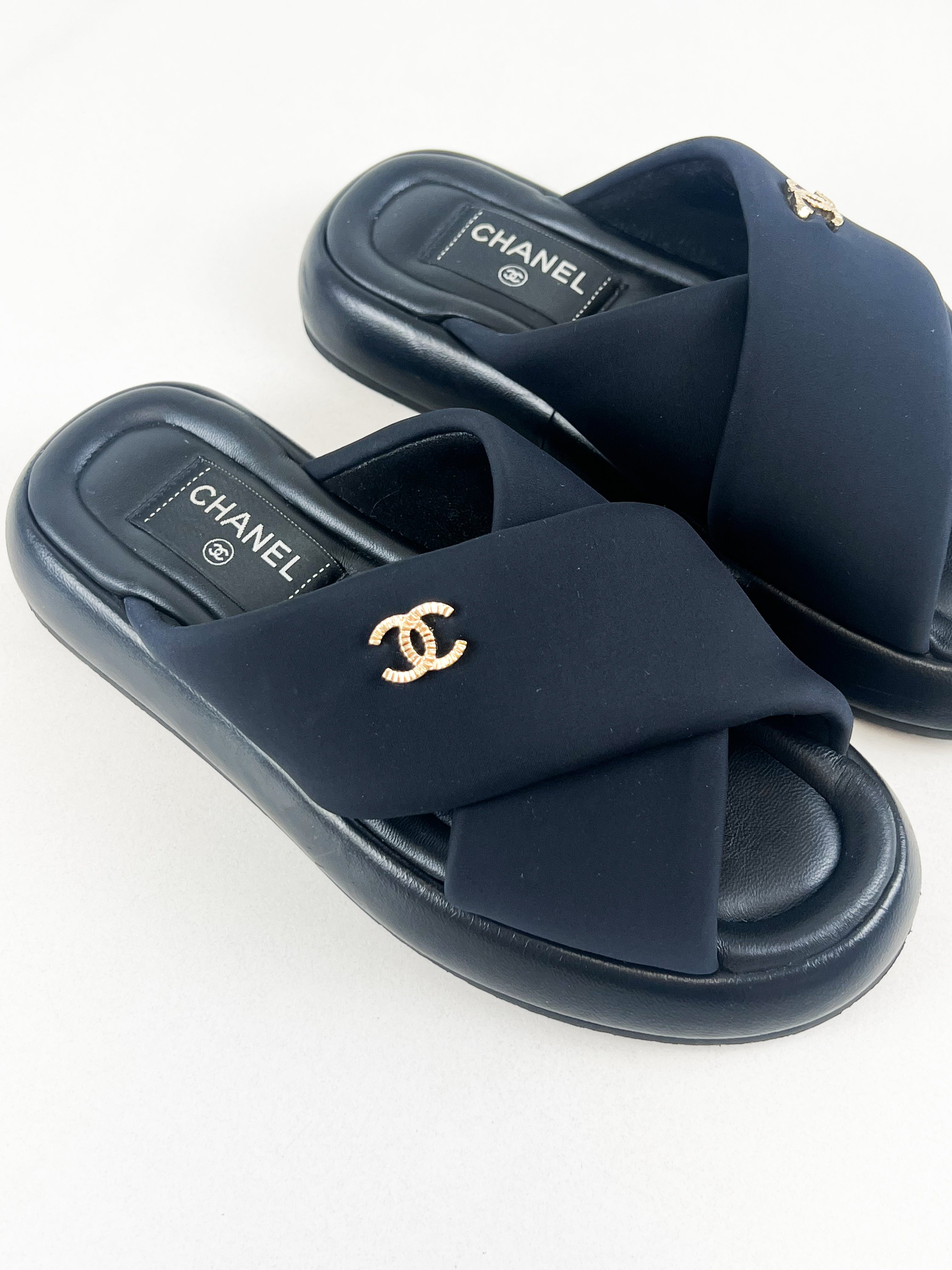 Chanel Puffy Criss Cross Slide Size 35C
