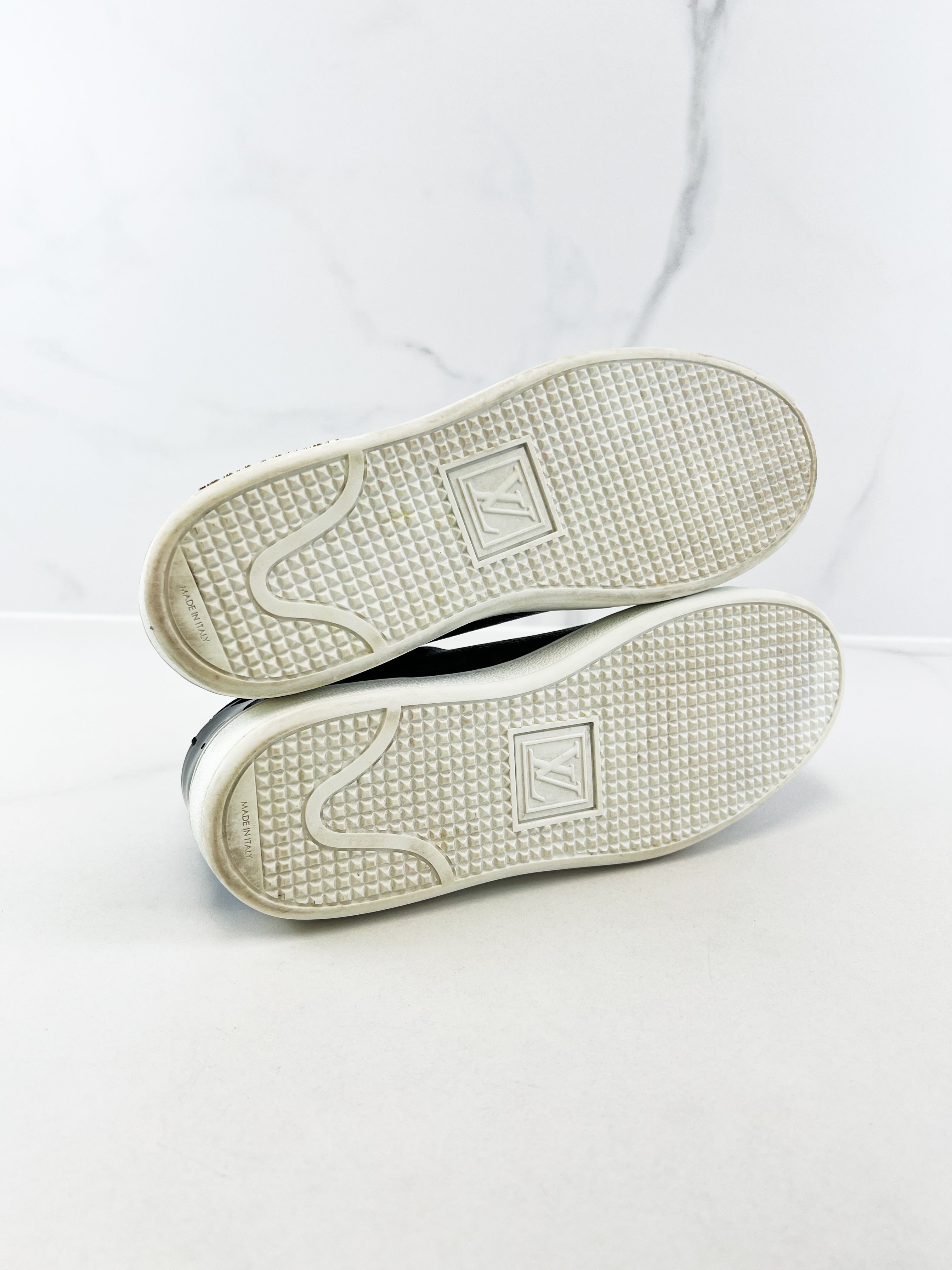 Louis Vuitton Frontrow Sneaker Size 38