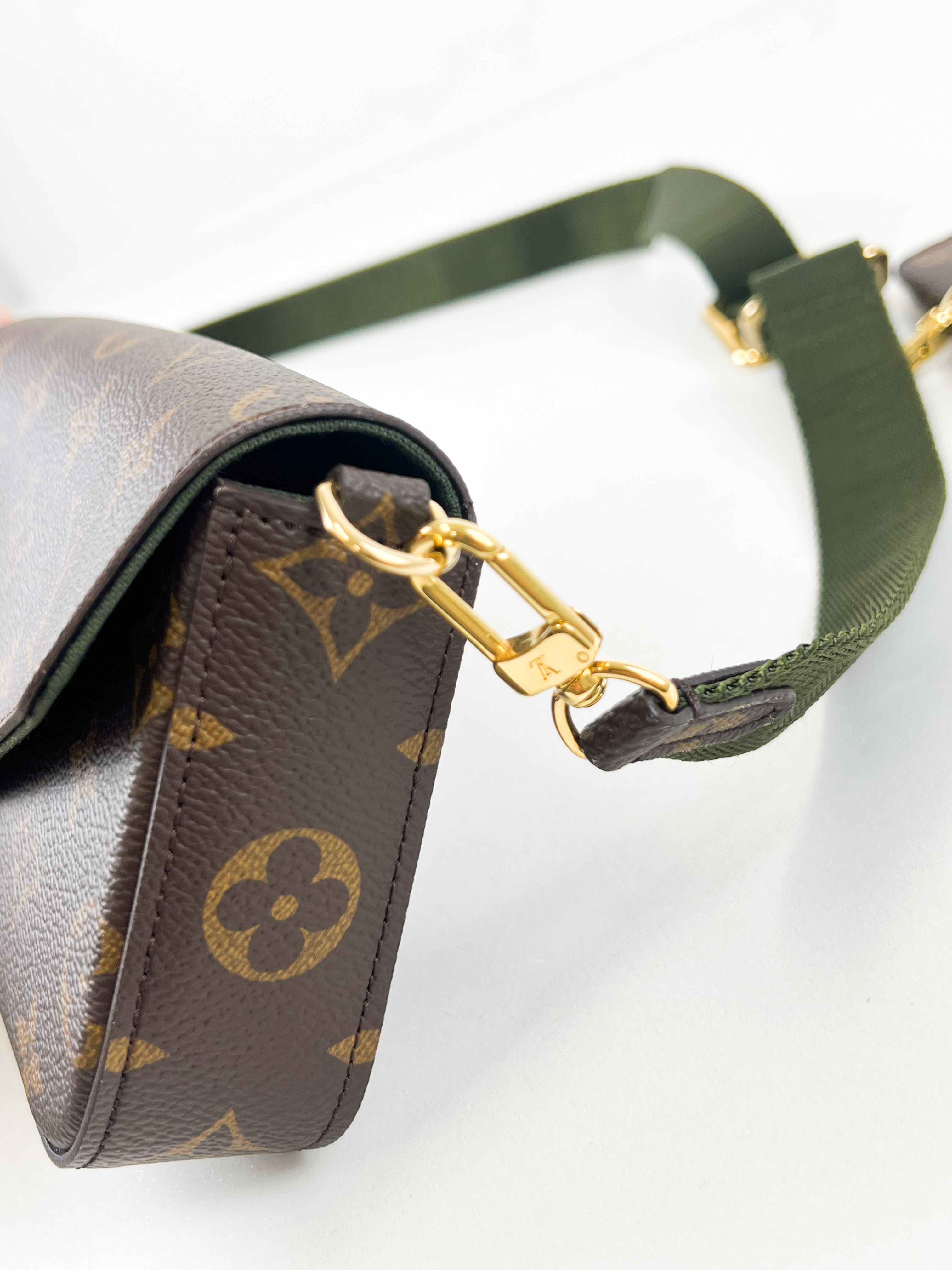 Louis Vuitton Monogram Félicie Strap & Go