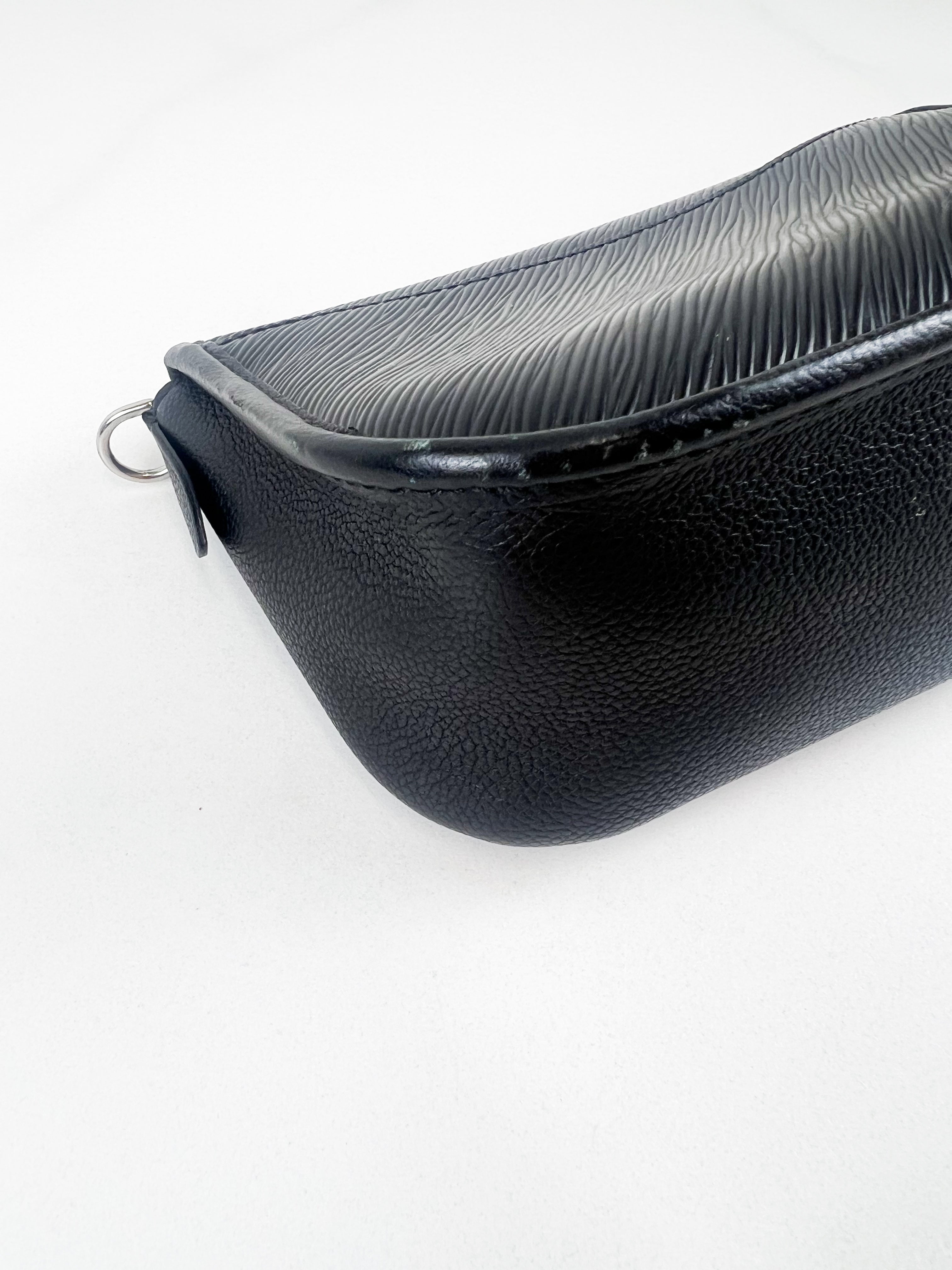 Louis Vuitton Buci Black Epi Leather