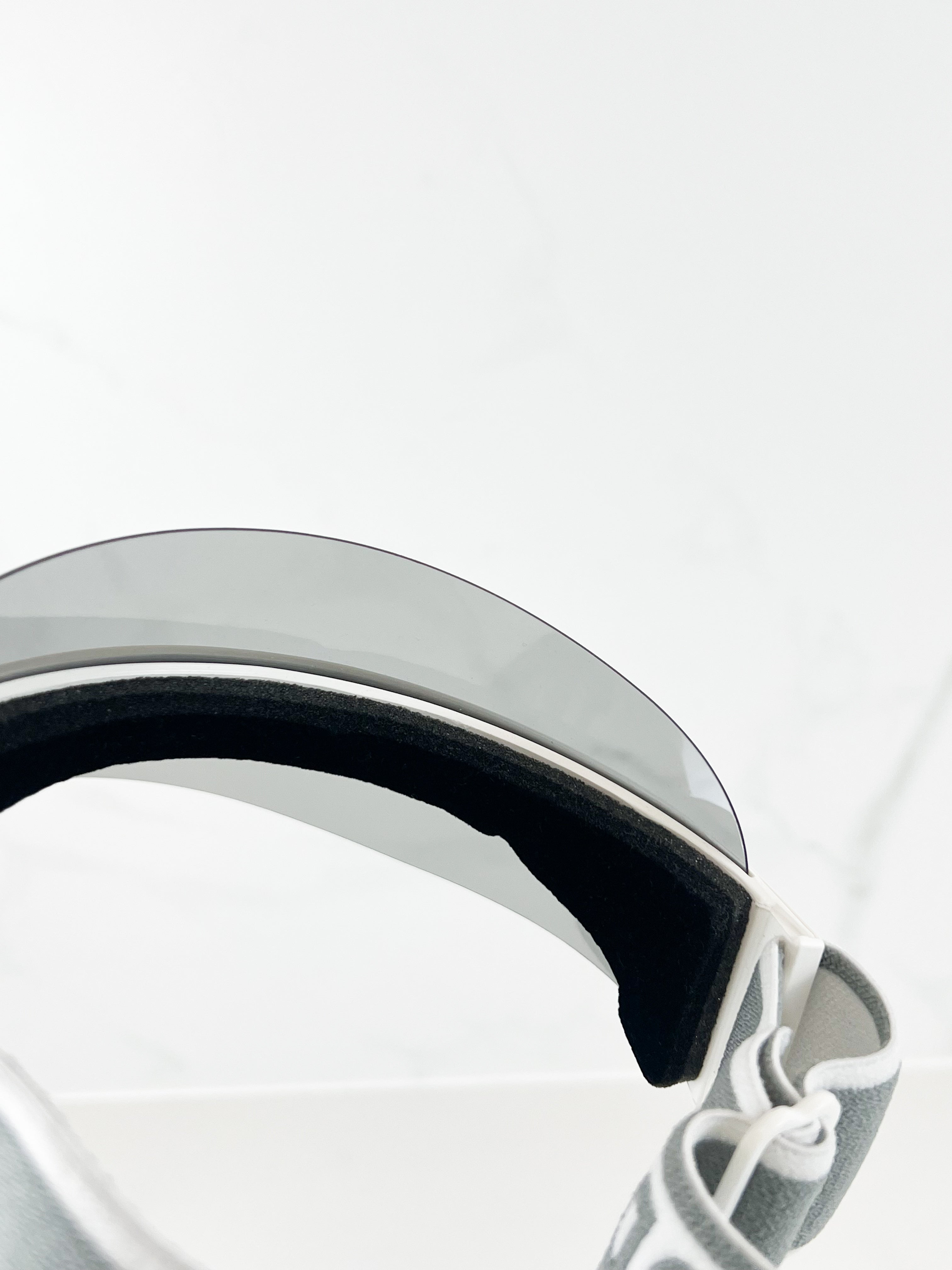 Christian Dior DiorClub1 Visor
