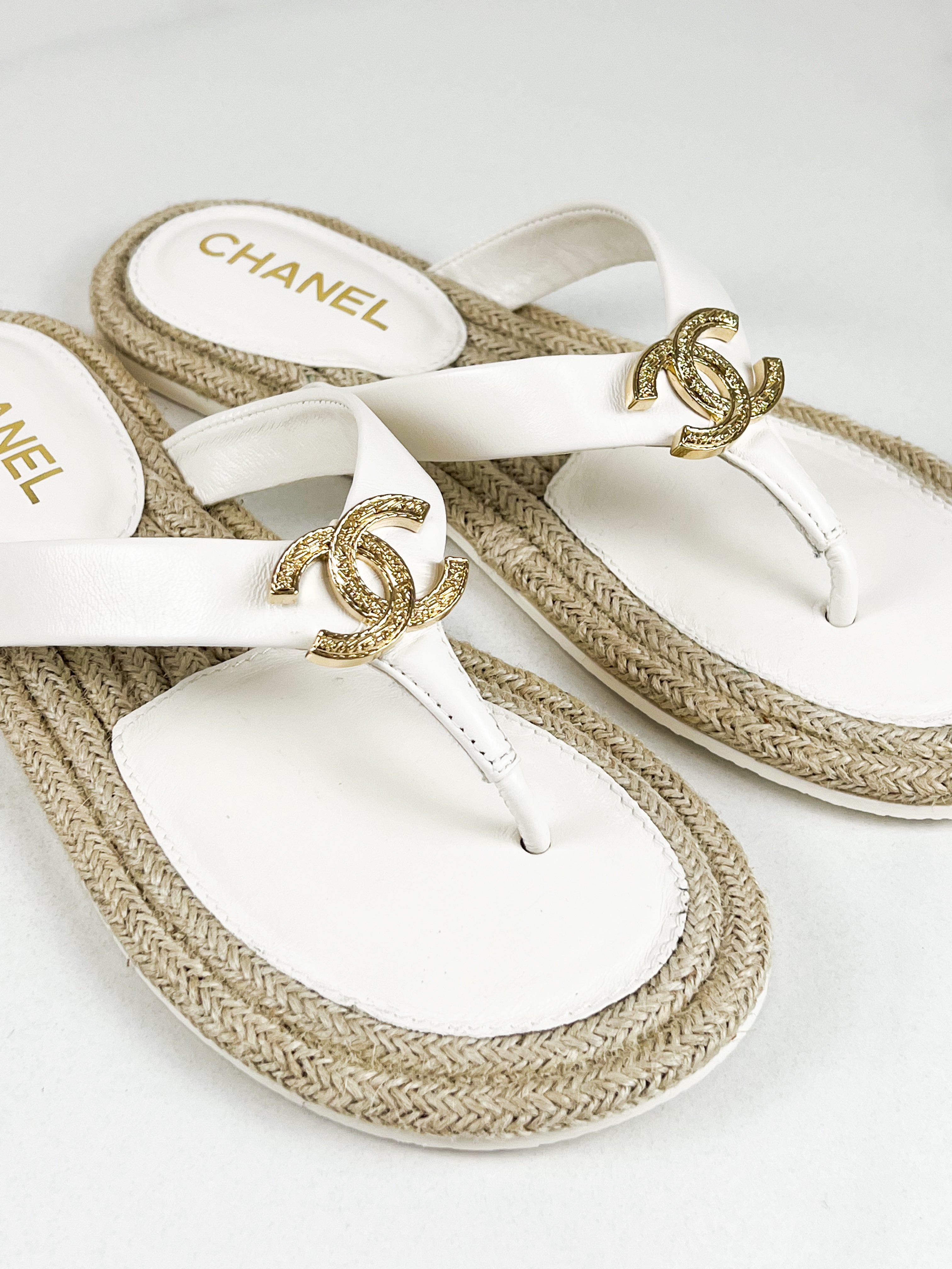 Chanel White Raffia Thong Sandal with CC Logo GHW Size 39