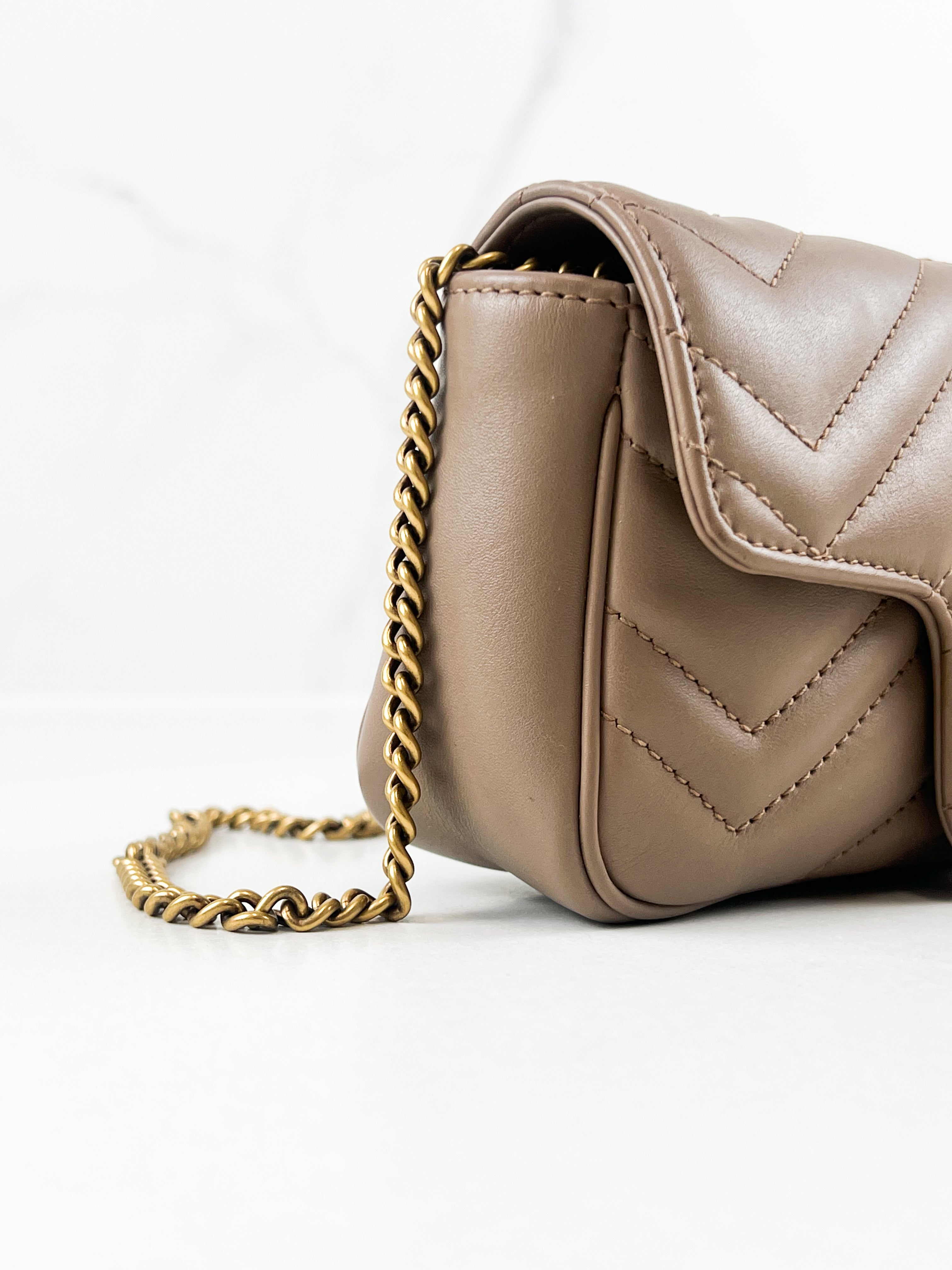 Gucci GG Marmont Matelasse Super Mini Bag