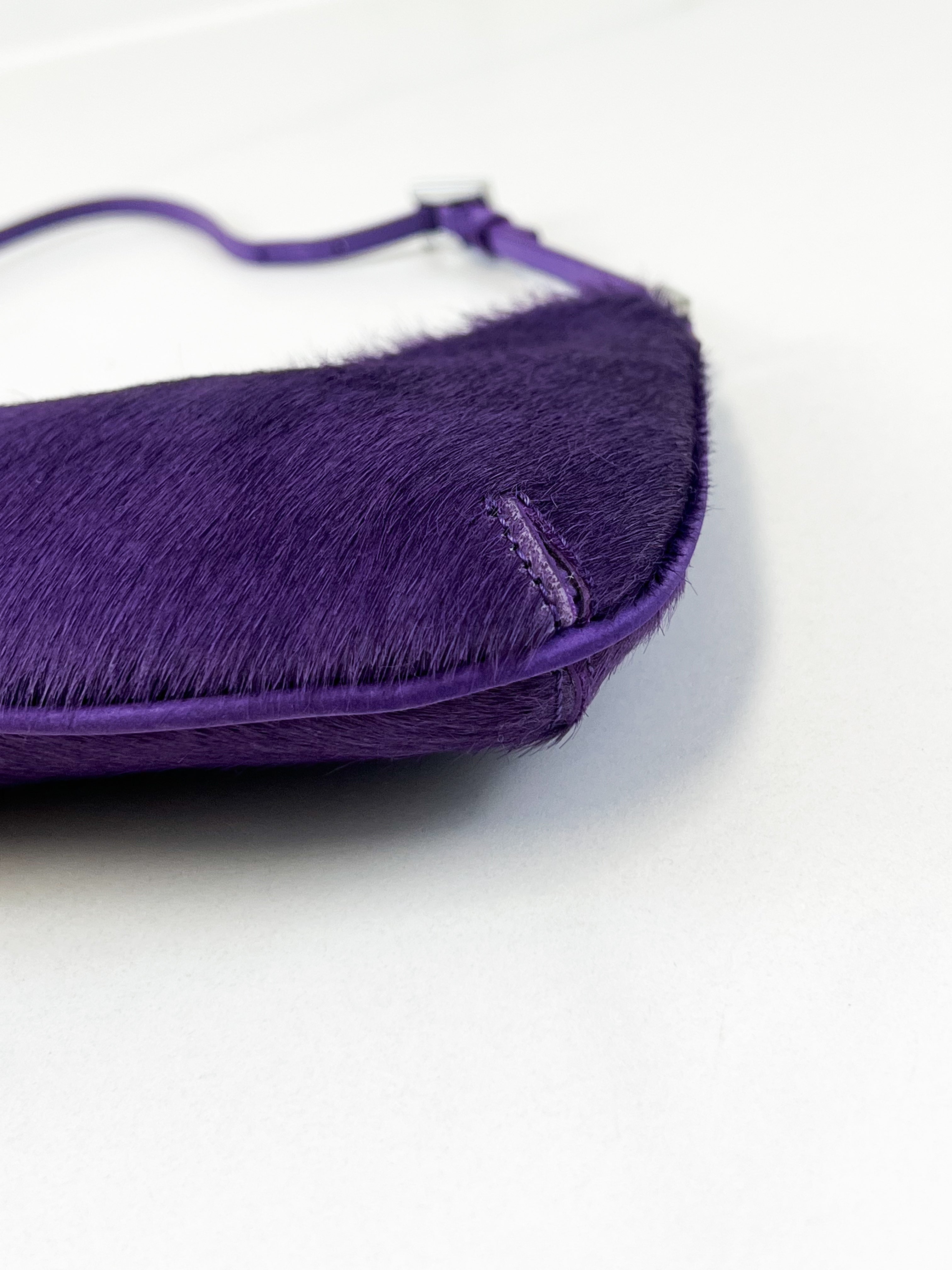 Jacquemus The Bisou Perle Shoulder Bag in Purple
