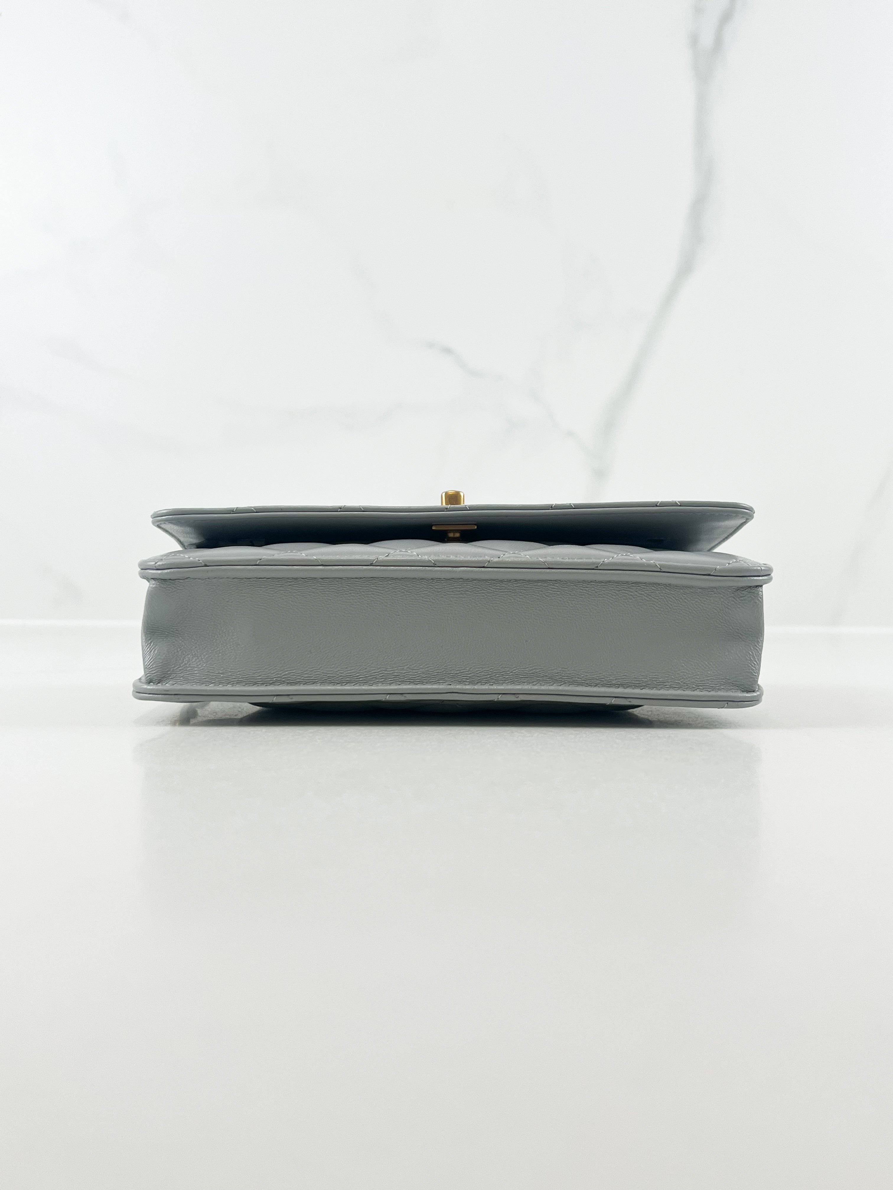 Chanel Grey Lambskin Pearl Crush WOC