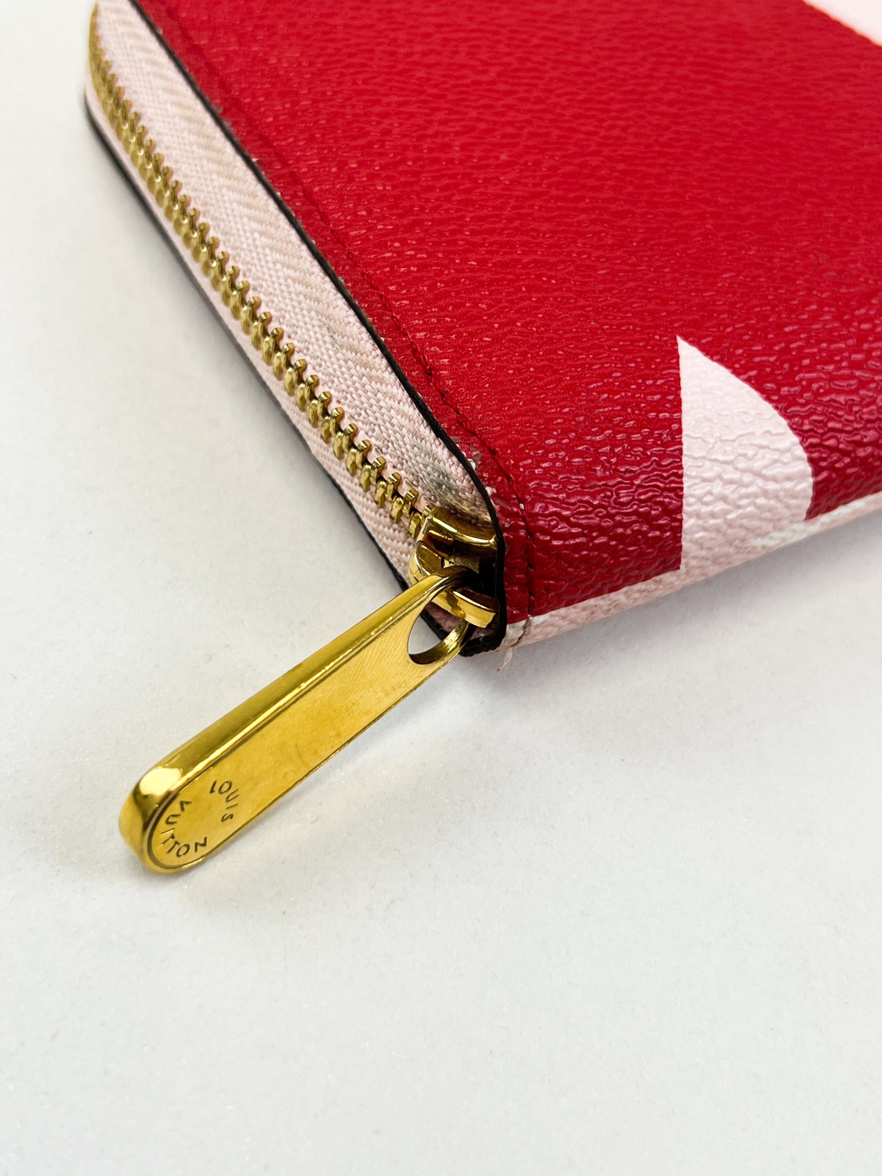 Louis Vuitton Giant Monogram Zippy Wallet