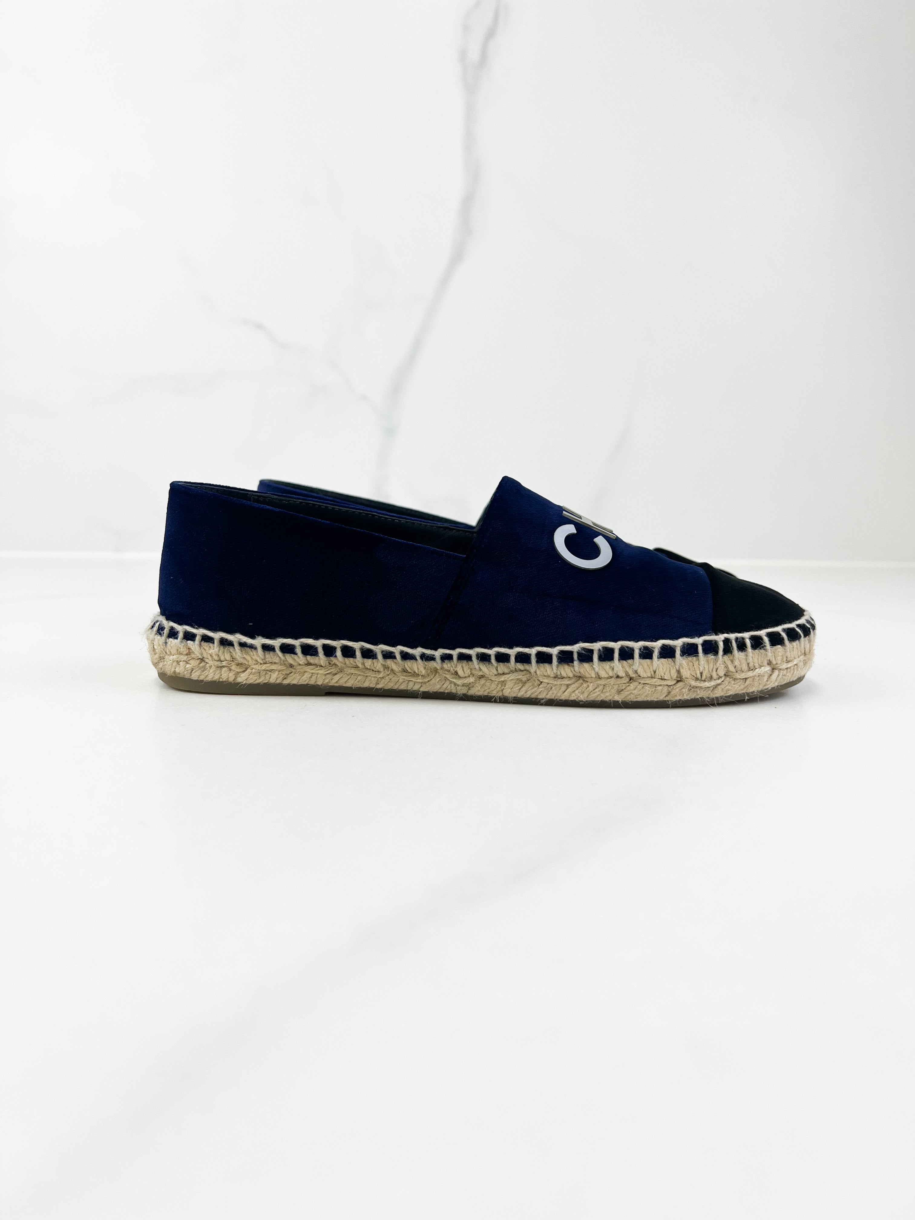 Chanel Cha nel Suede Espadrille Size 35