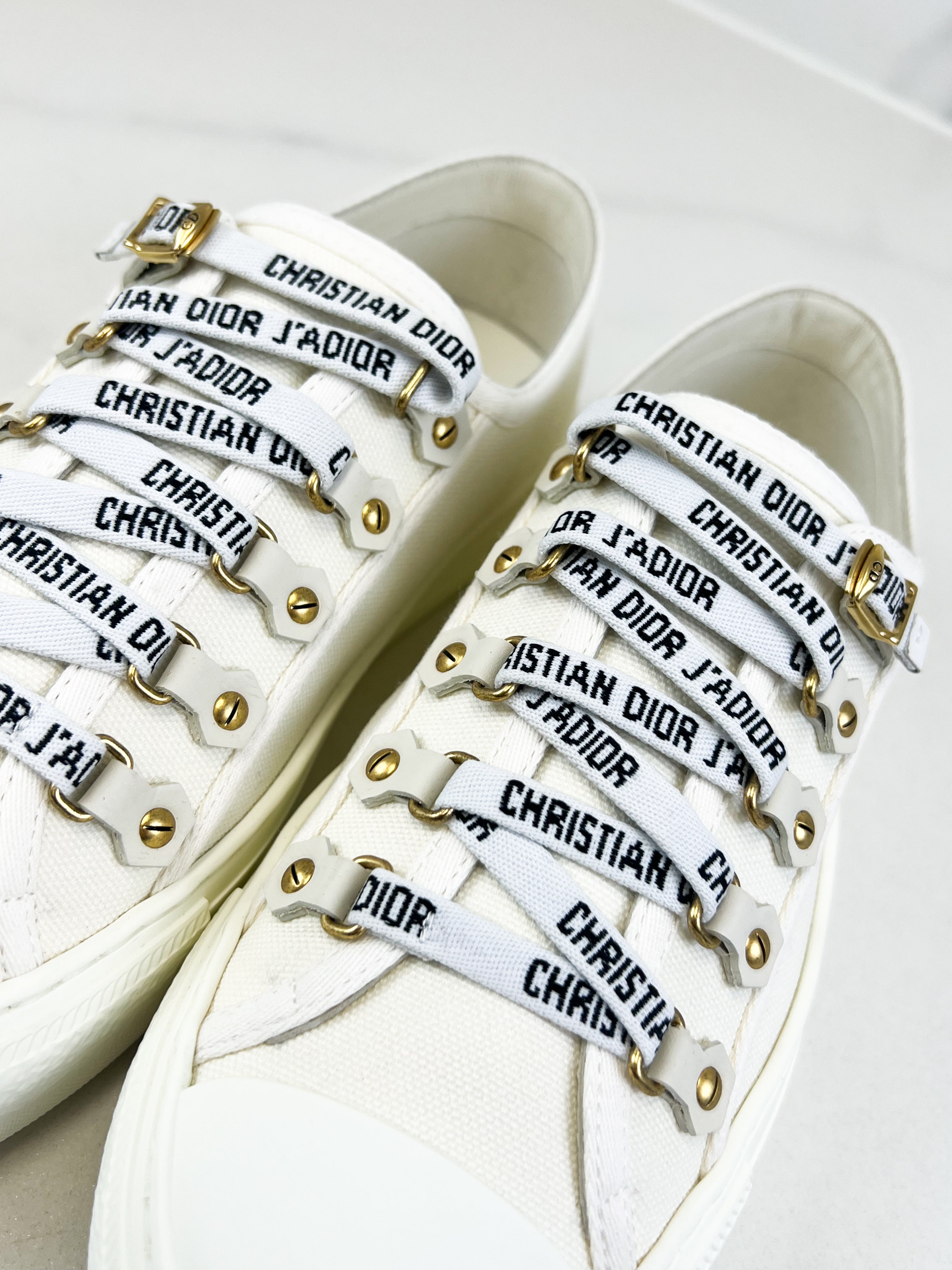 Christian Dior Walk'n'Dior Sneaker Size 37.5