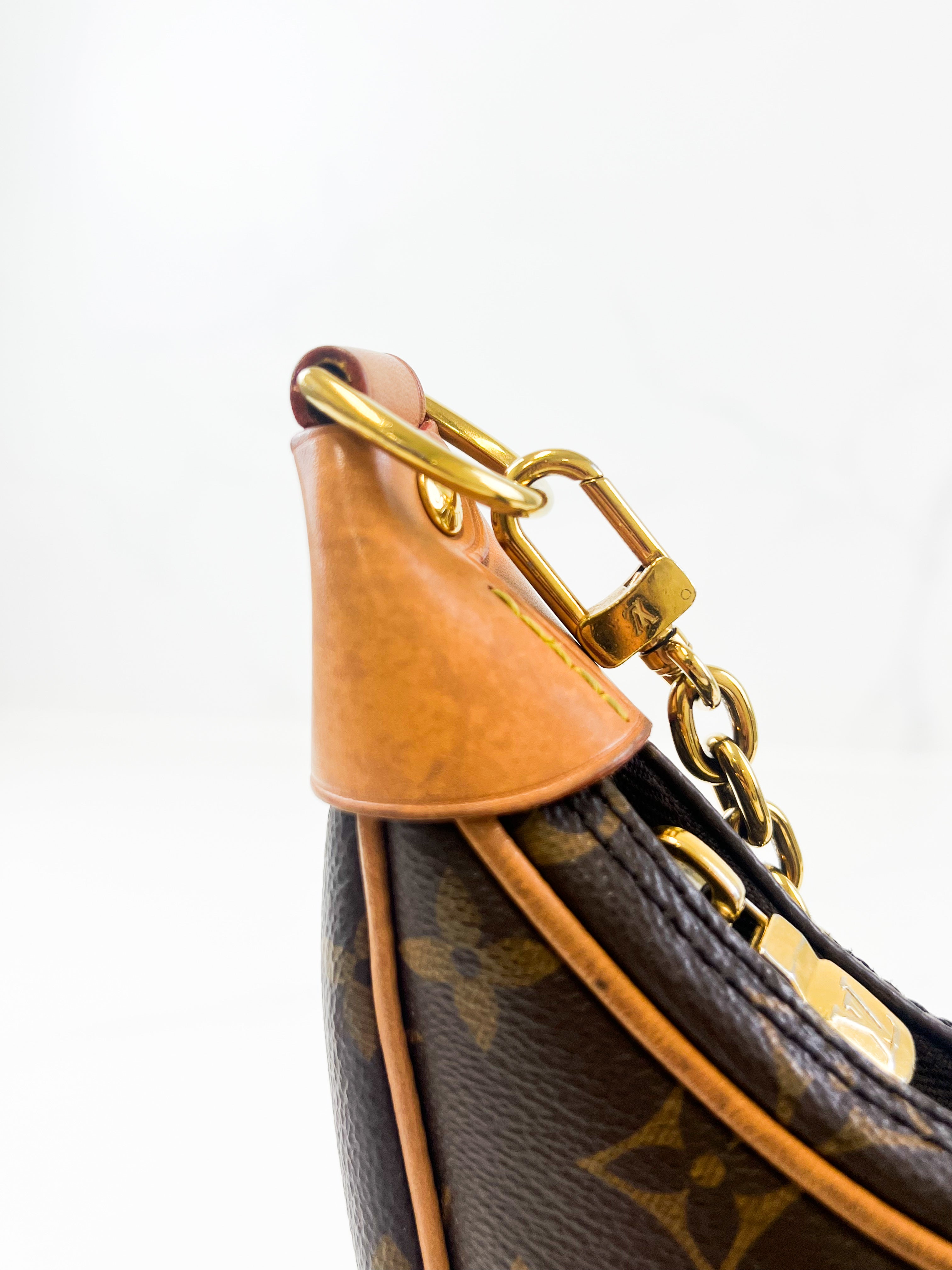 Louis Vuitton Loop Monogram