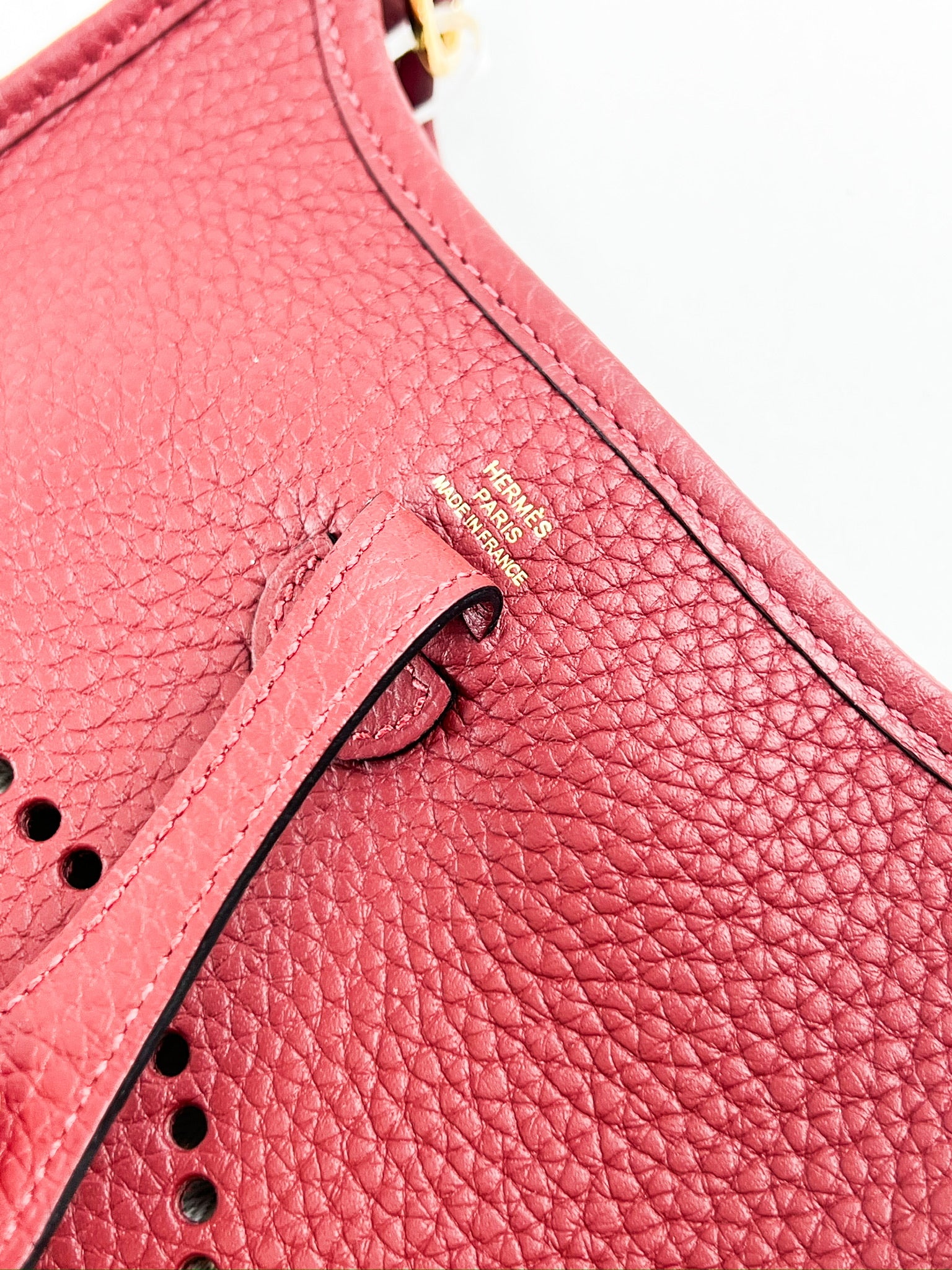 Hermes 16 Mini Evelyne in Rouge