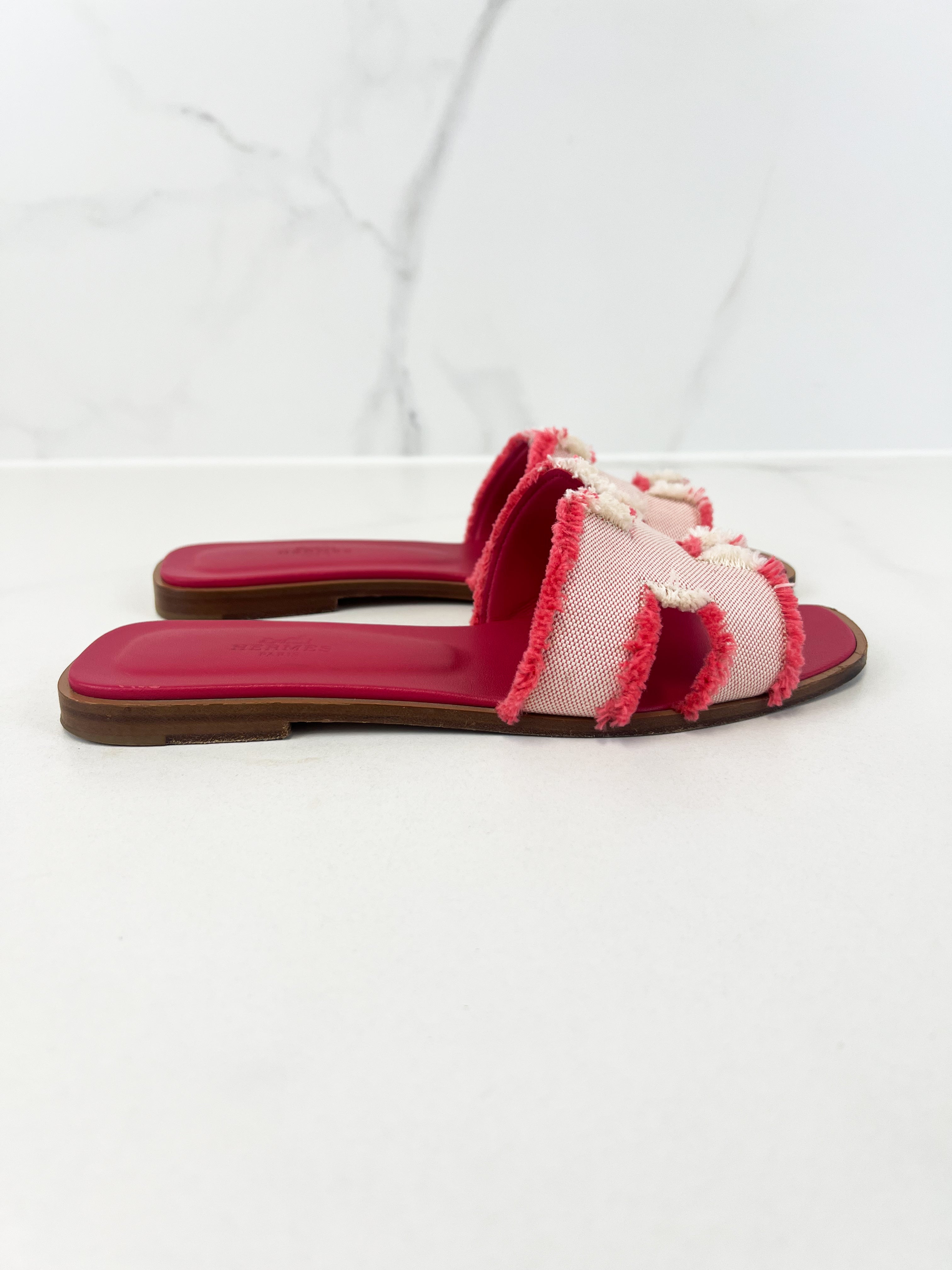 Hermes Oran Sandal in Pink Fabric Size 38.5