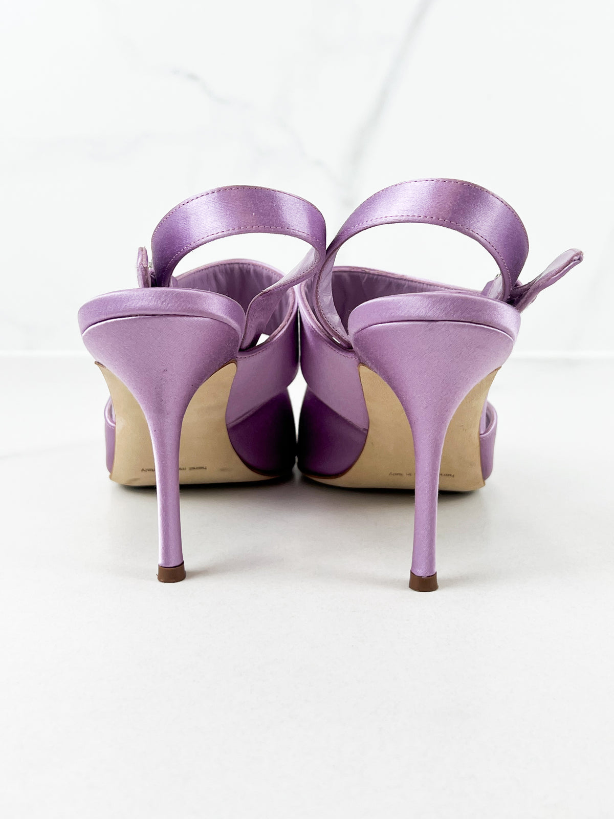 Manolo Blahnik Havelopa 90mm Lilac Satin Slingback Sandal Size 39