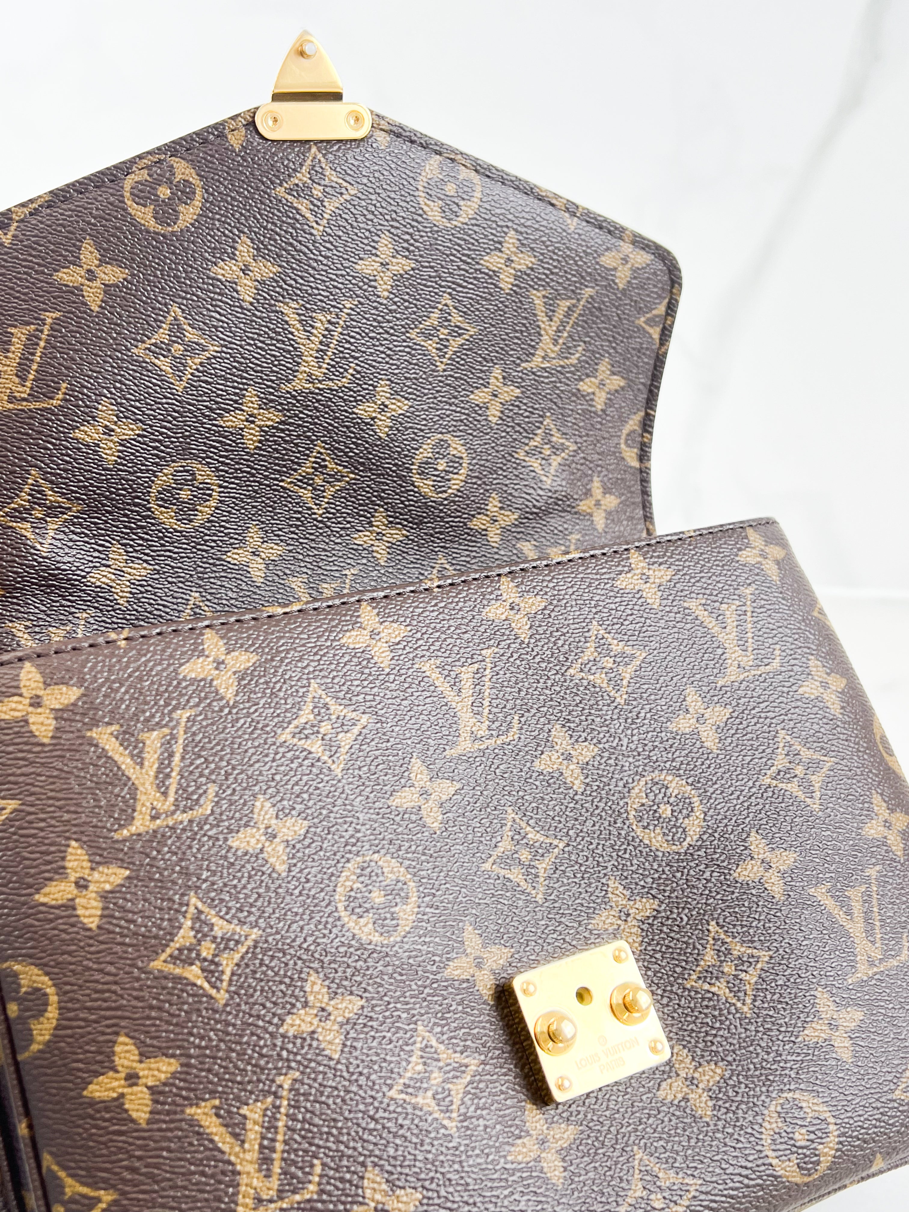 Louis Vuitton Monogram Canvas Pochette Metis