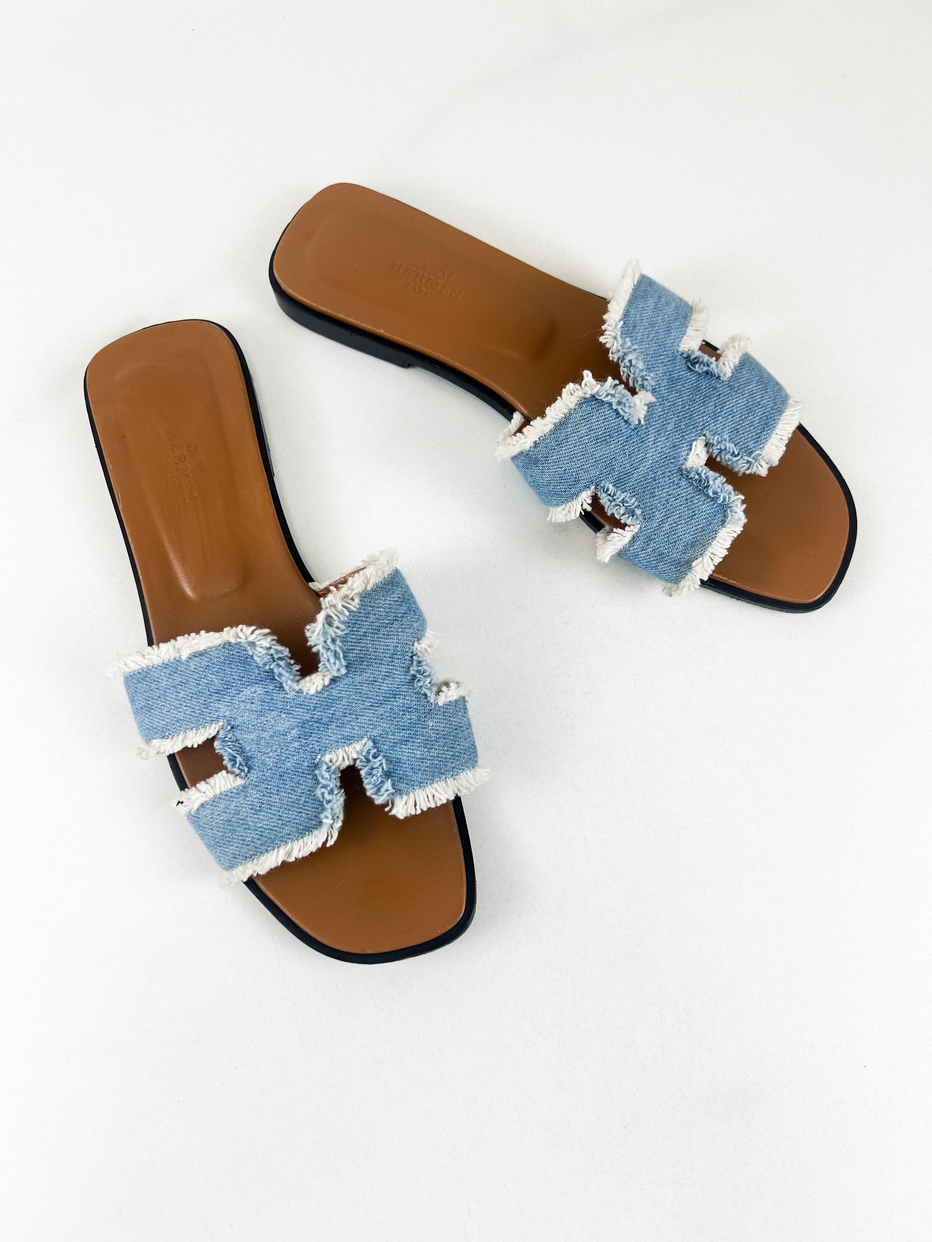Hermes Oran Sandals in Bleu Clair Size 39