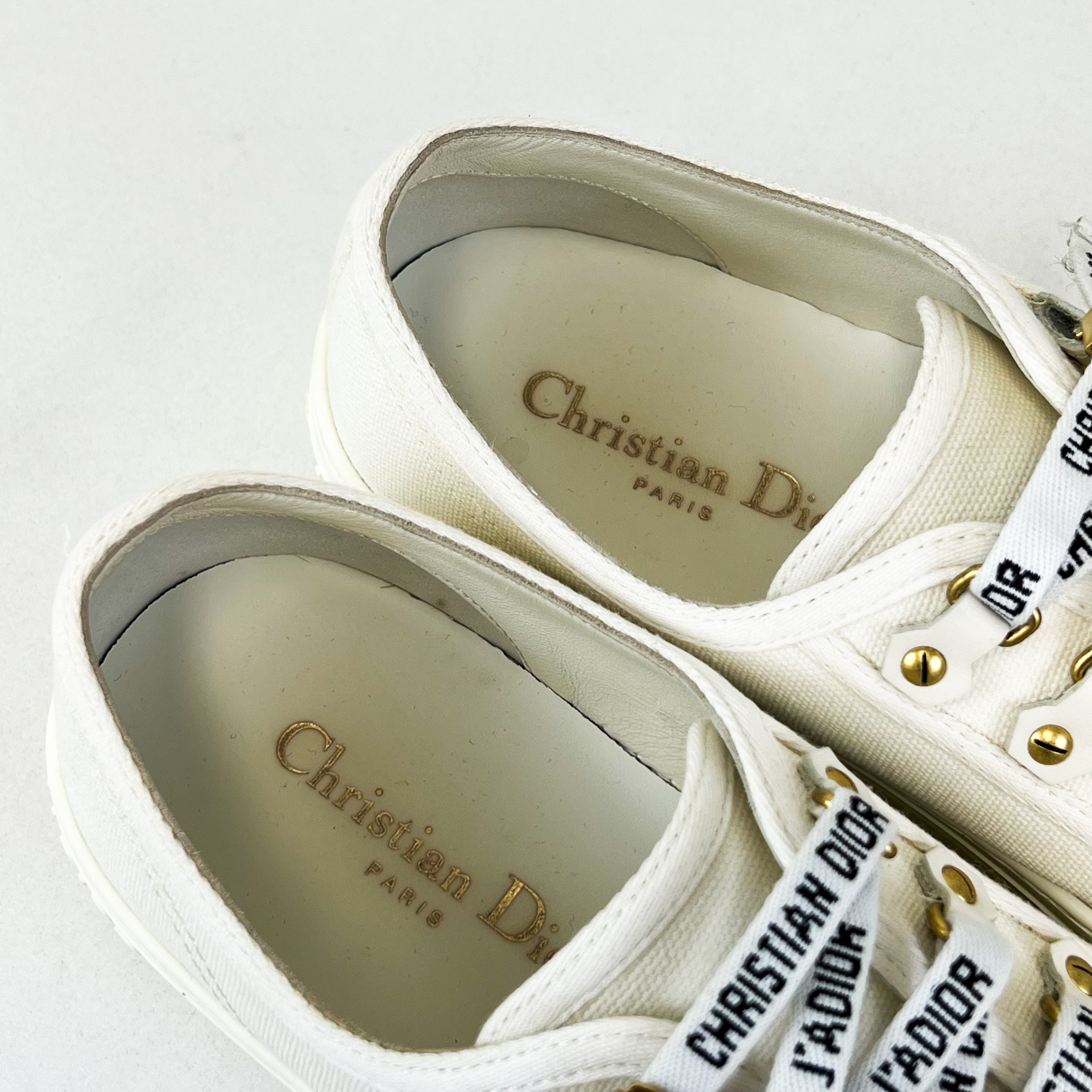 Christian Dior Walk'n'Dior Sneaker Size 39.5