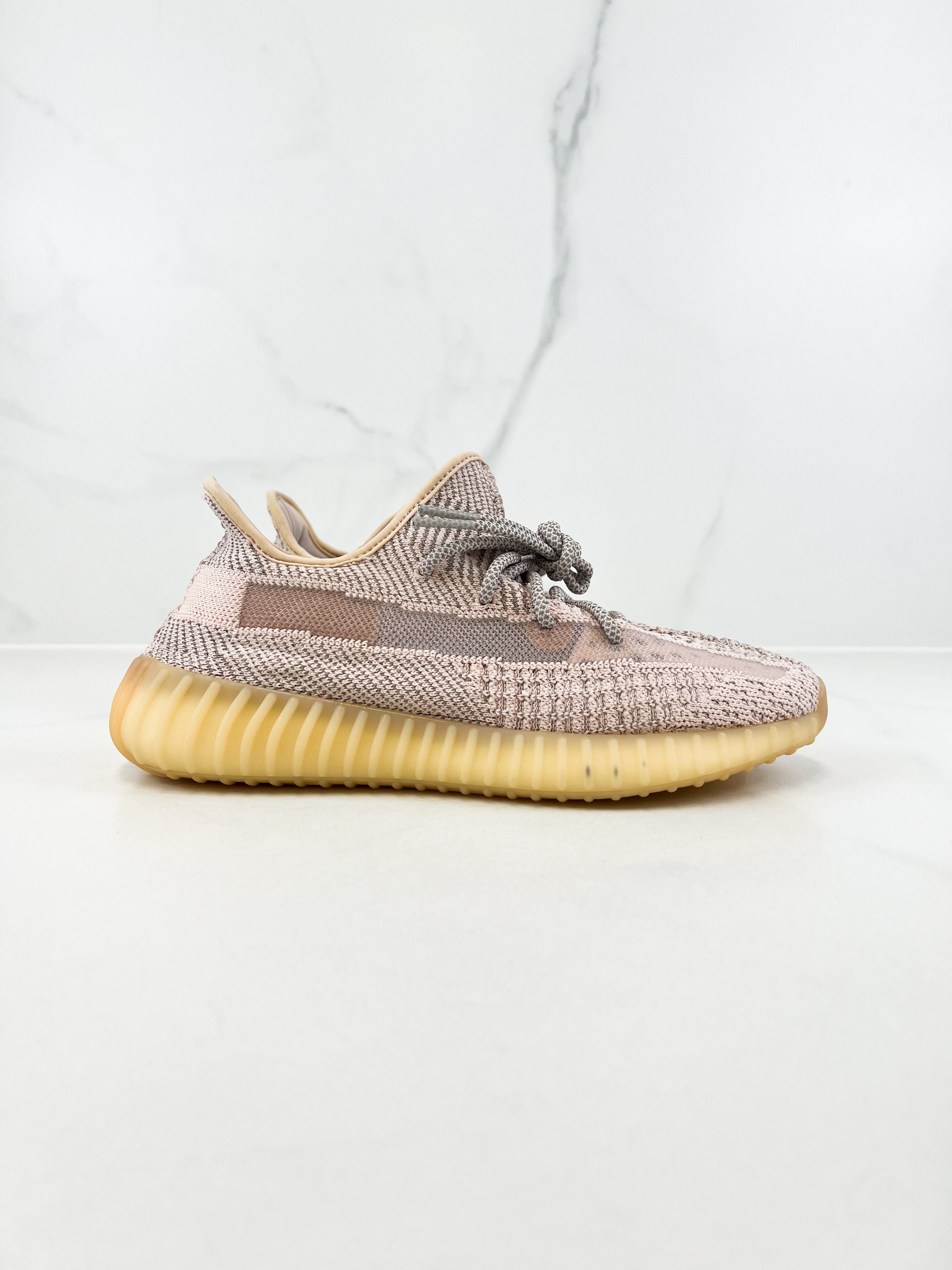 Yeezy Boost 350 in Synth Size 8.5US