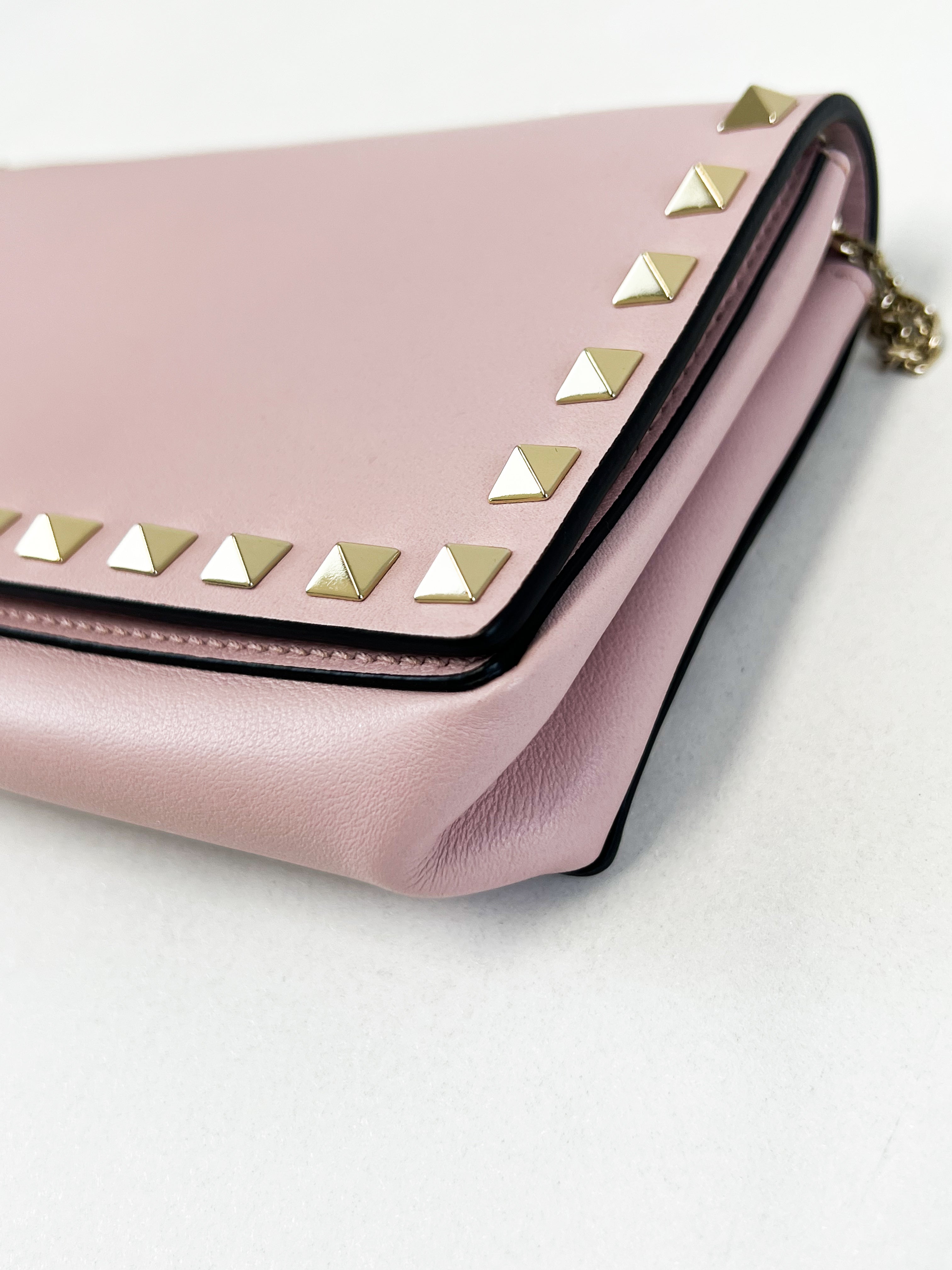Valentino Garavani Rockstud Wallet on Chain