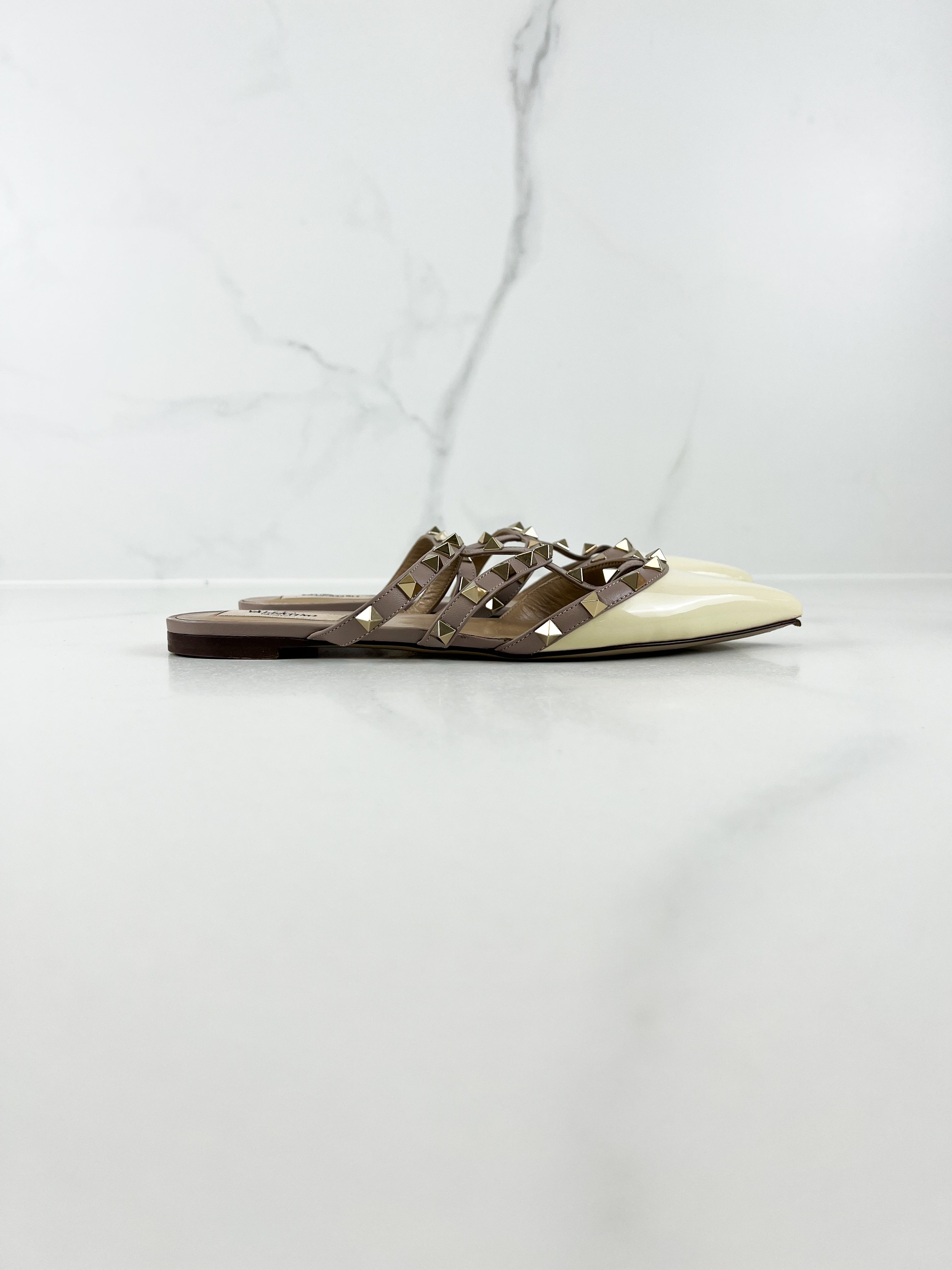 Valentino Garavani Rockstud Flat Mule Size 37