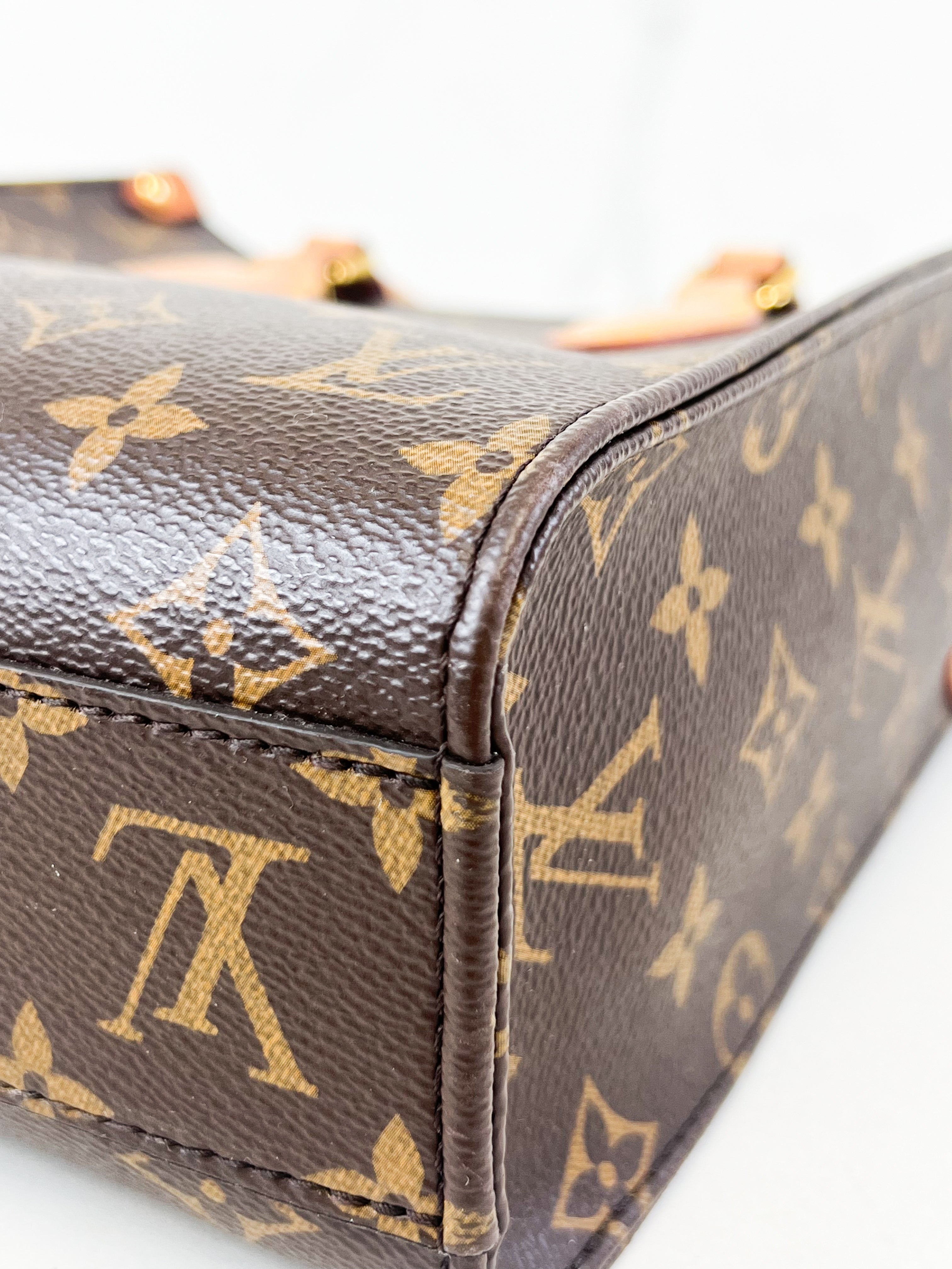 Louis Vuitton Sac Plat BB