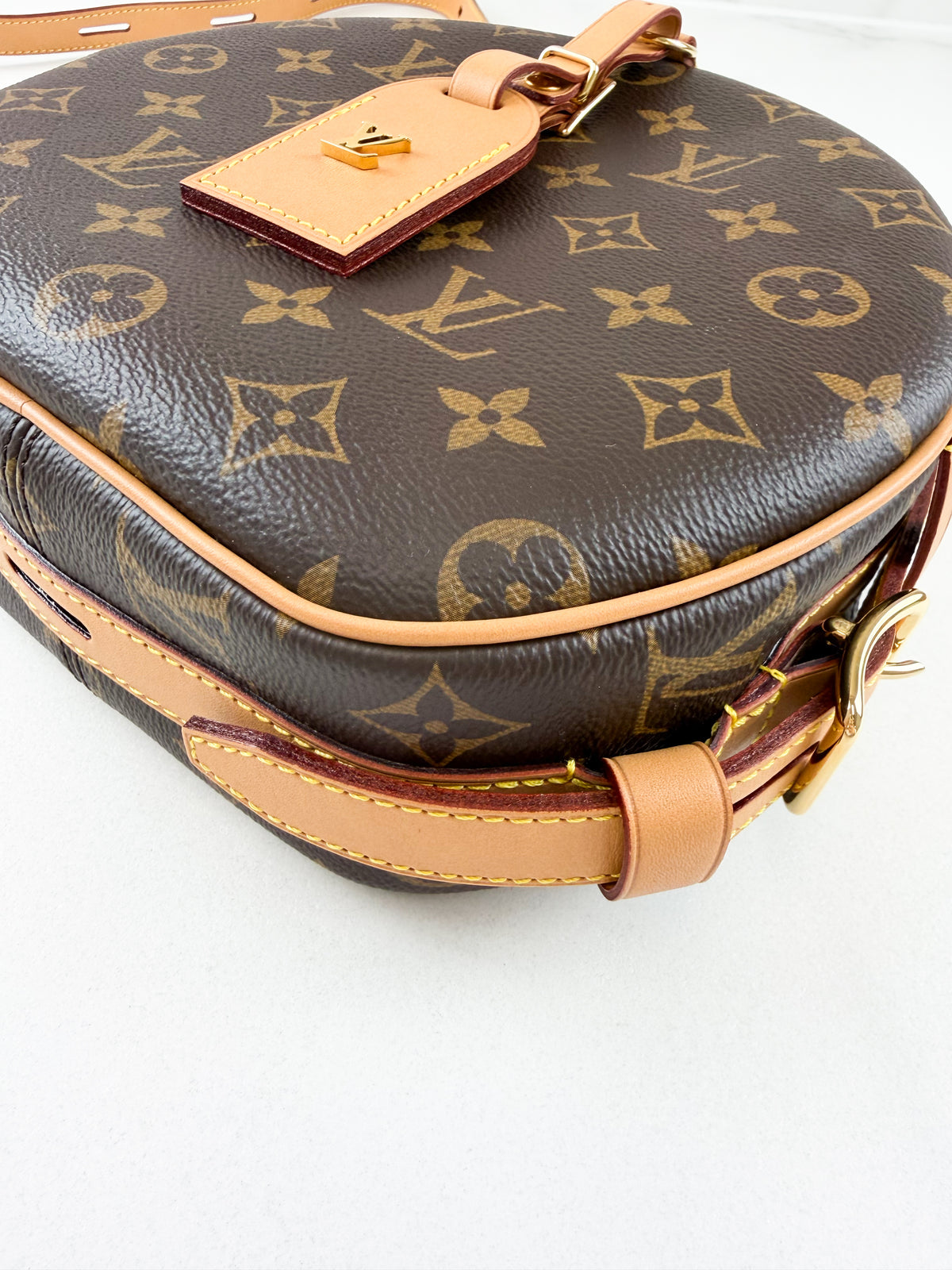 Louis Vuitton Boite Chapeau MM in Monogram Canvas