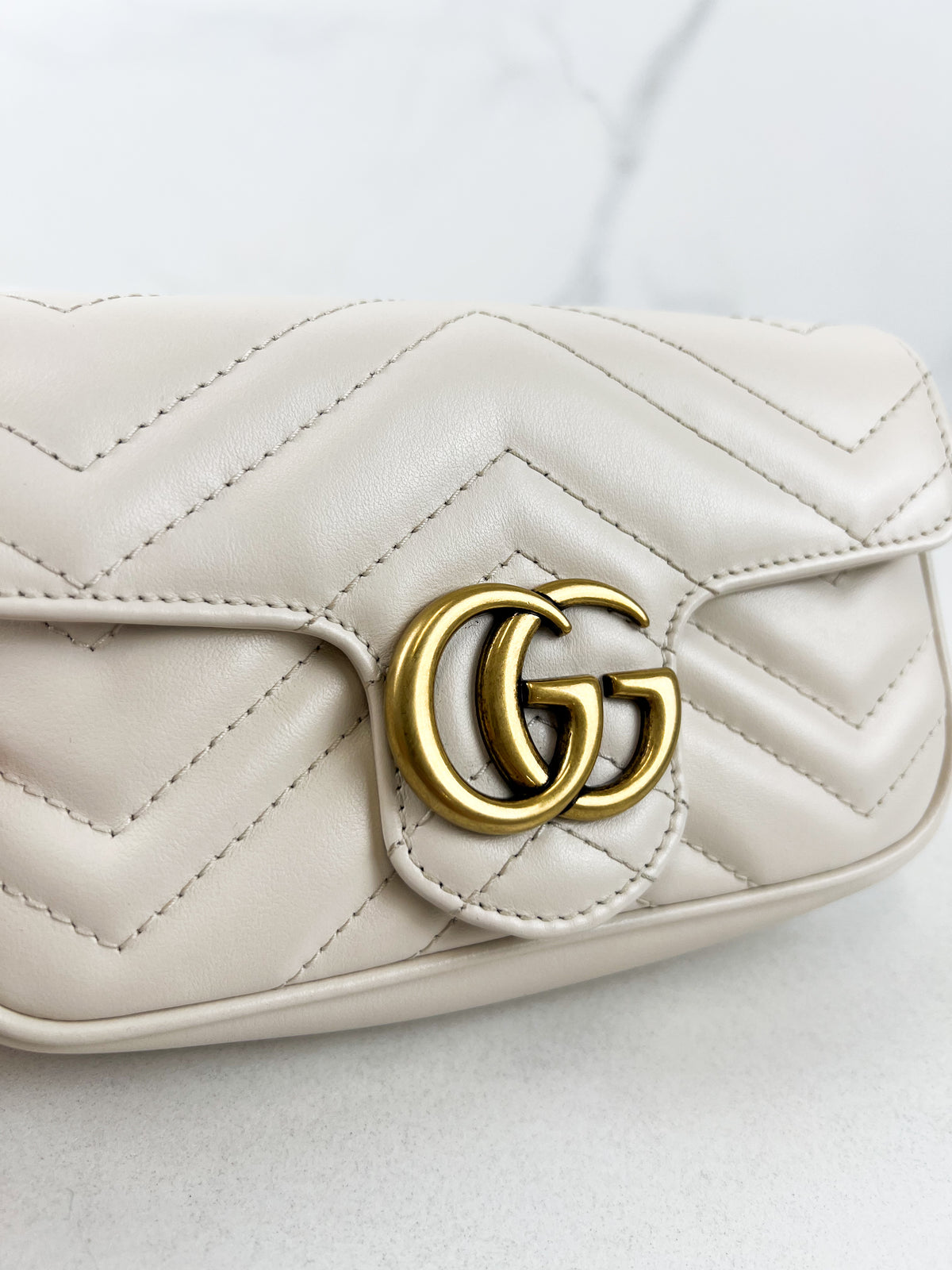 Gucci White GG Marmont Matelasse Super Mini Bag