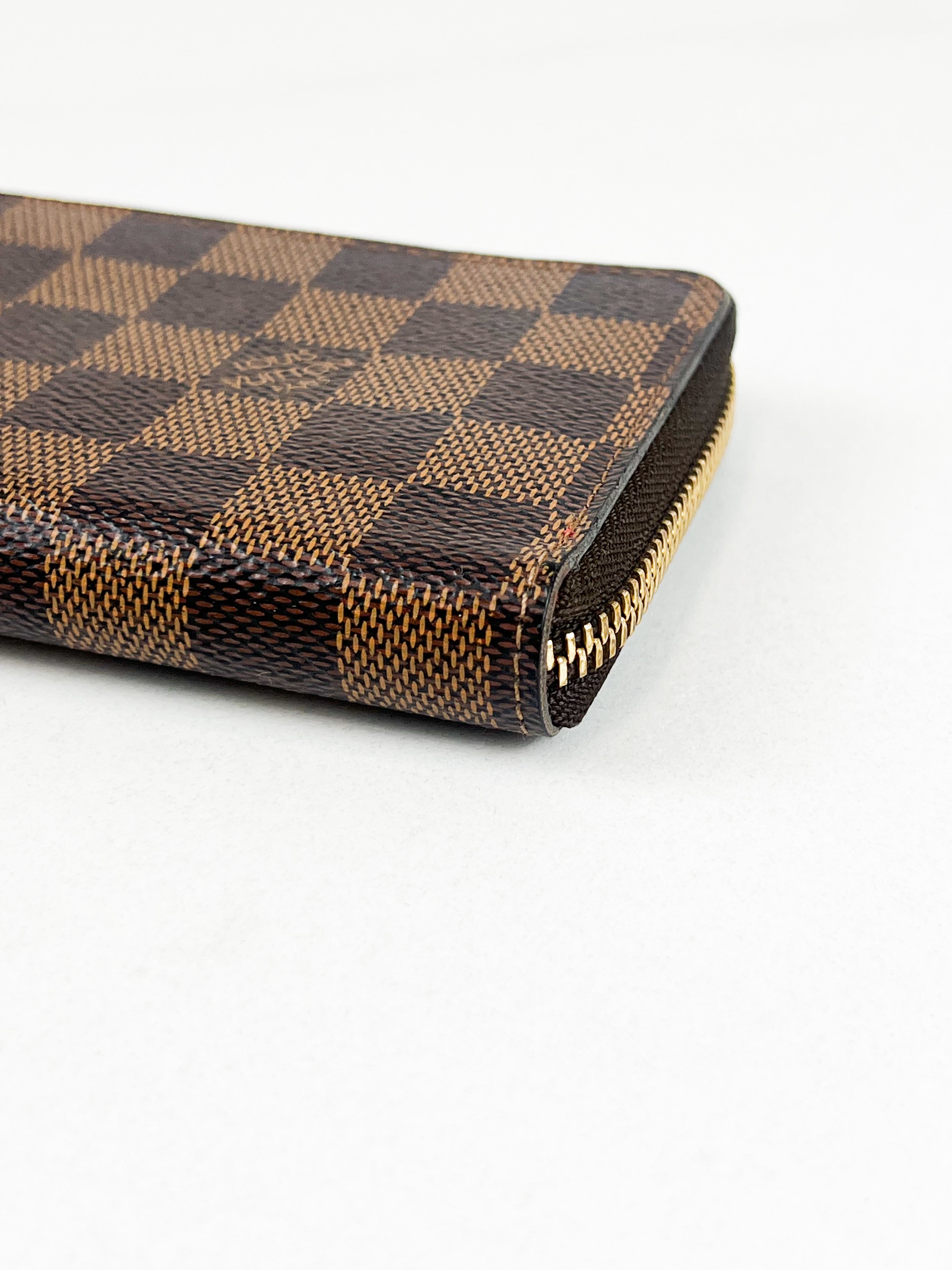 Louis Vuitton Damier Ebene Zippy Wallet