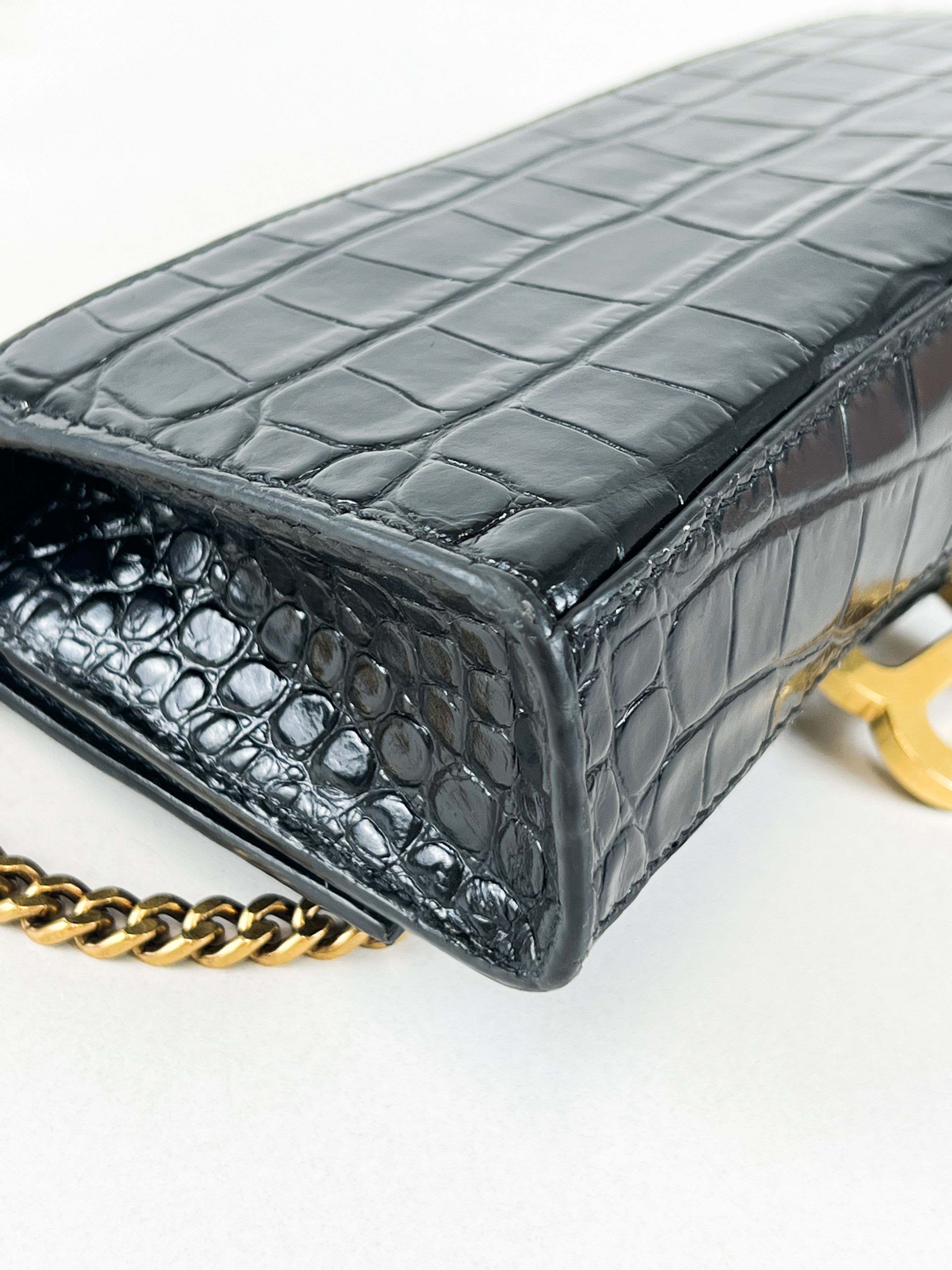 Balenciaga Hourglass Wallet on Chain In Black