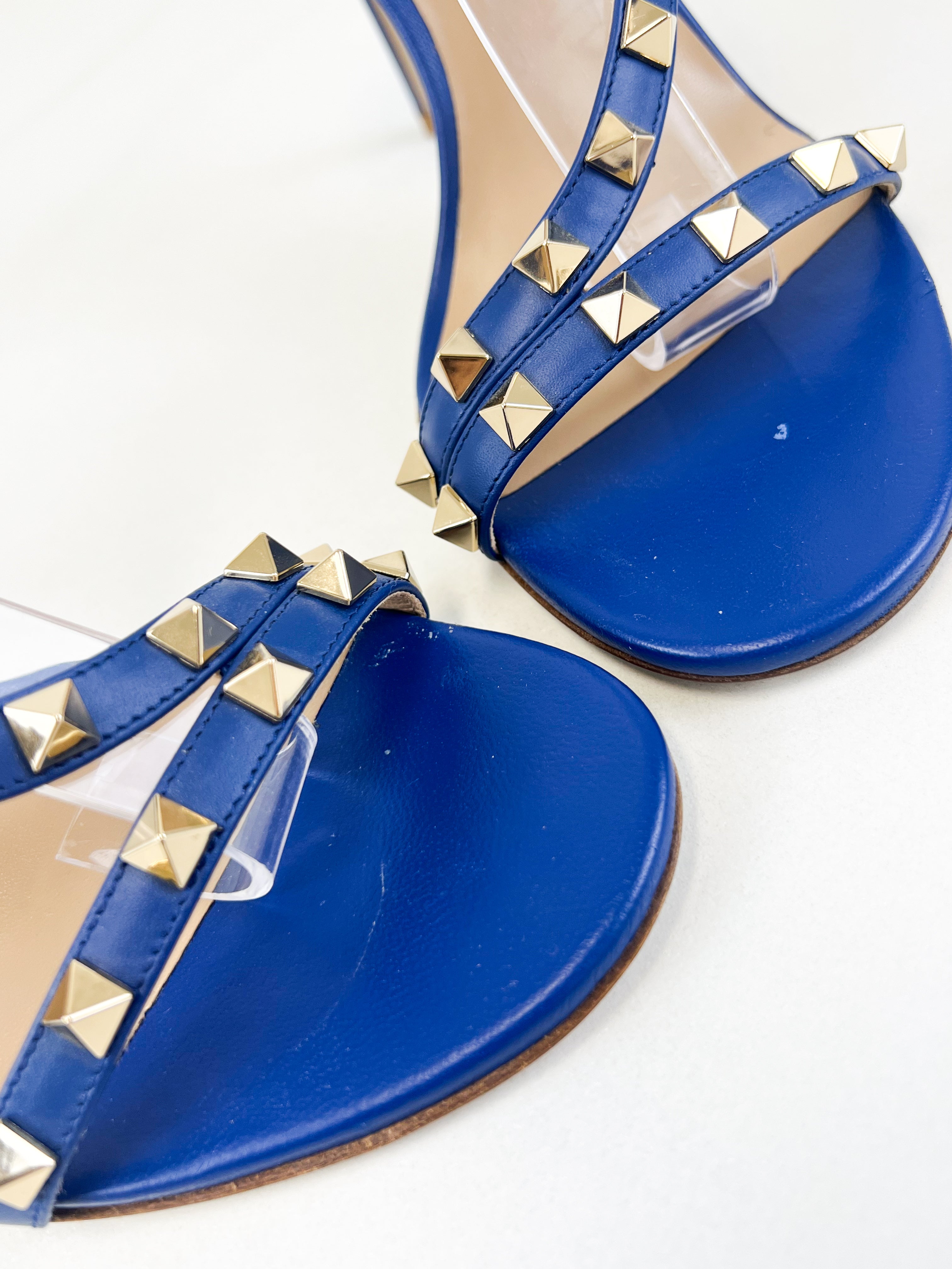 Valentino Leather Blue Rockstud Sandal Size 38