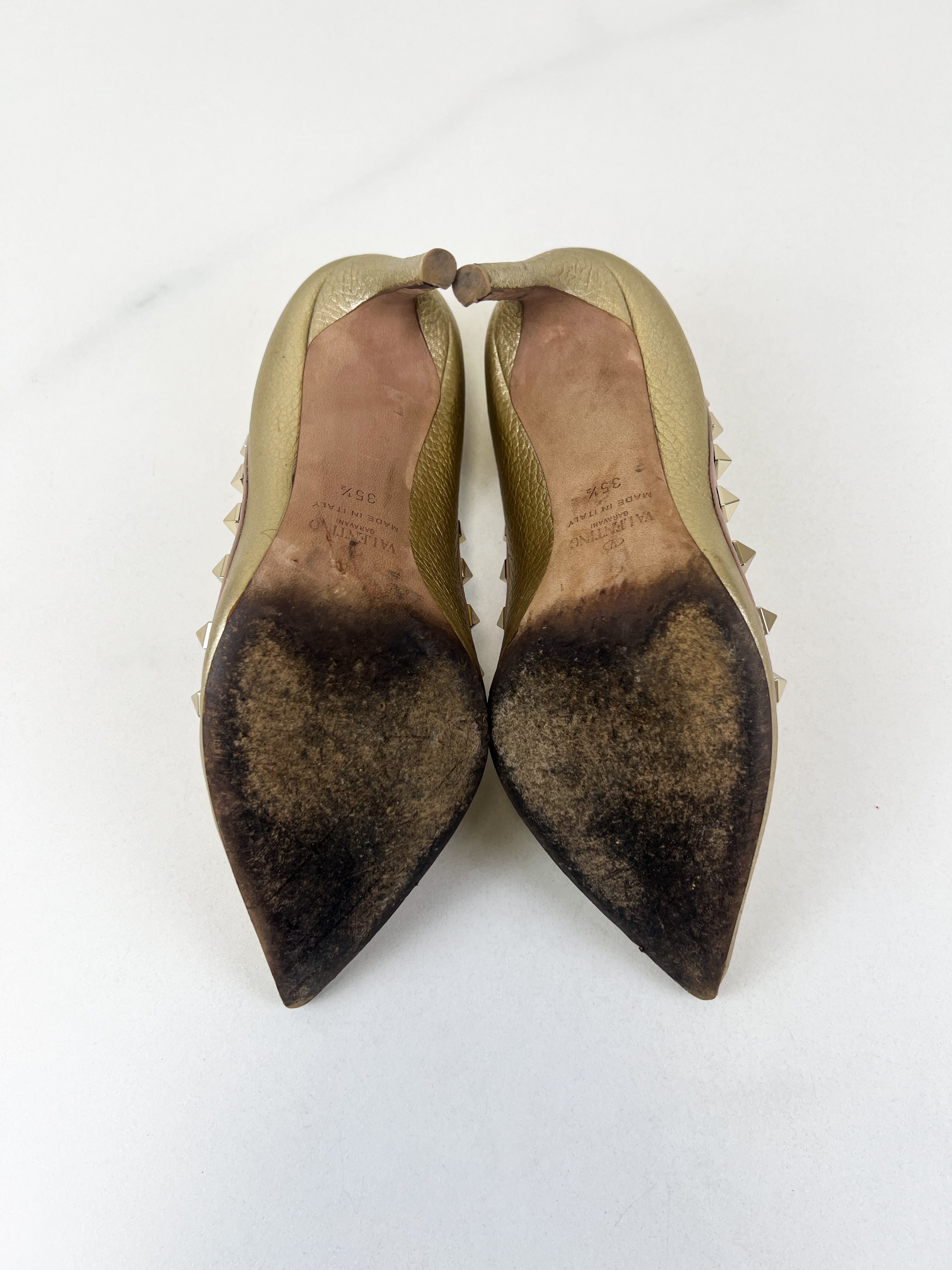 Valentino Metallic Gold Rockstud Pumps Size 35.5