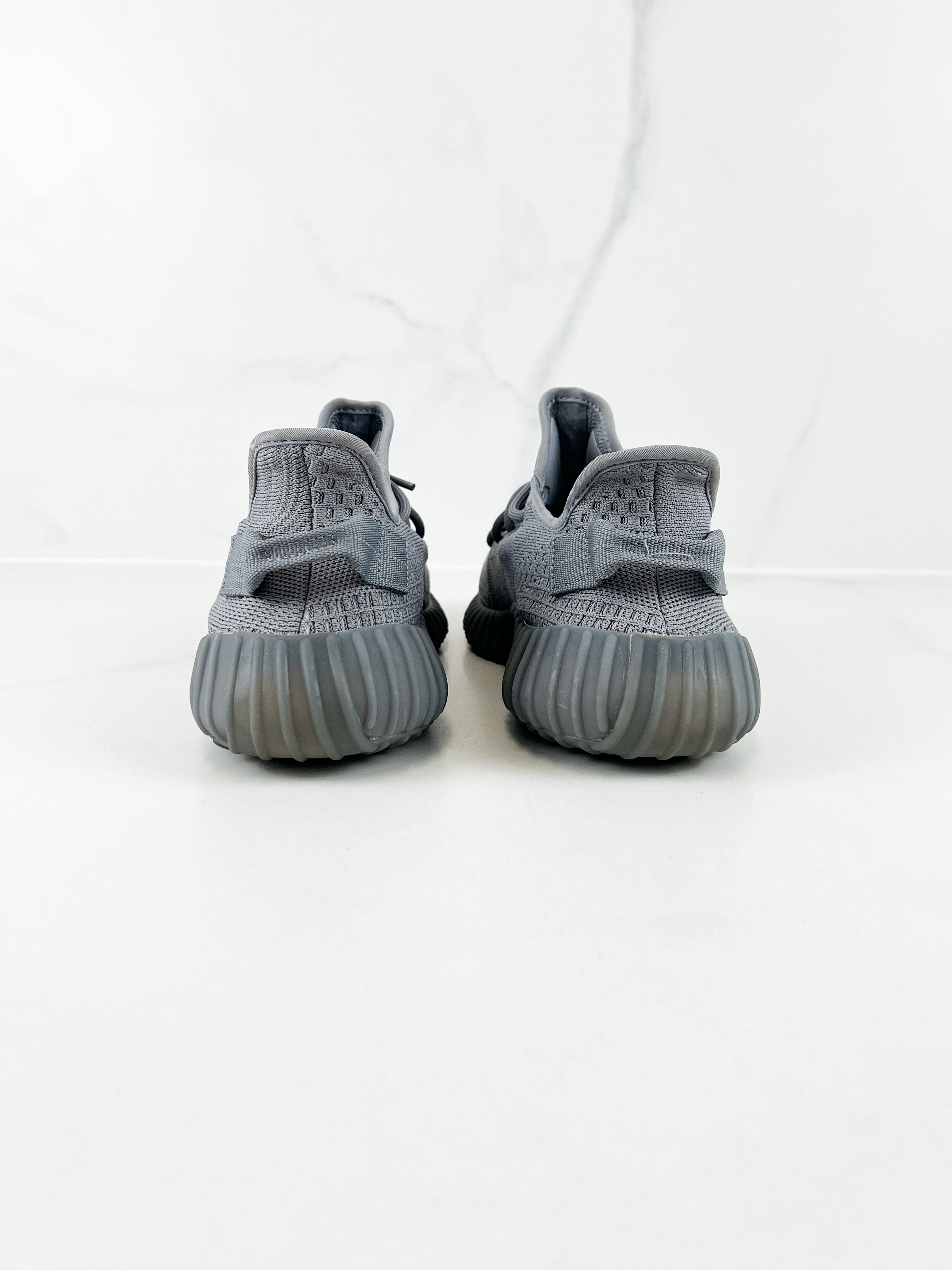 Yeezy Boost 350 V2 Steel Grey Size 10.5 US Men's