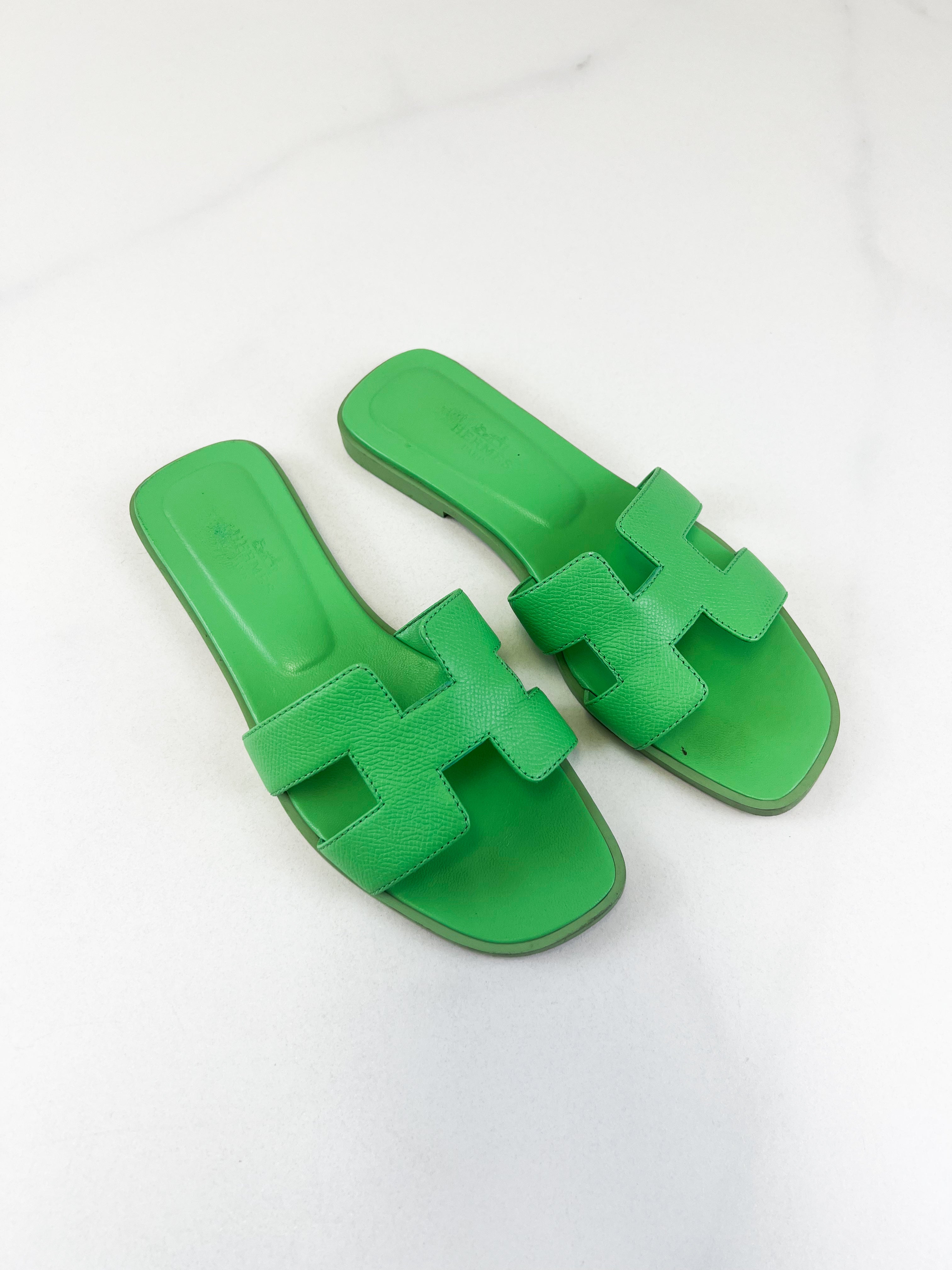 Hermes Oran Sandal in Green Size 36