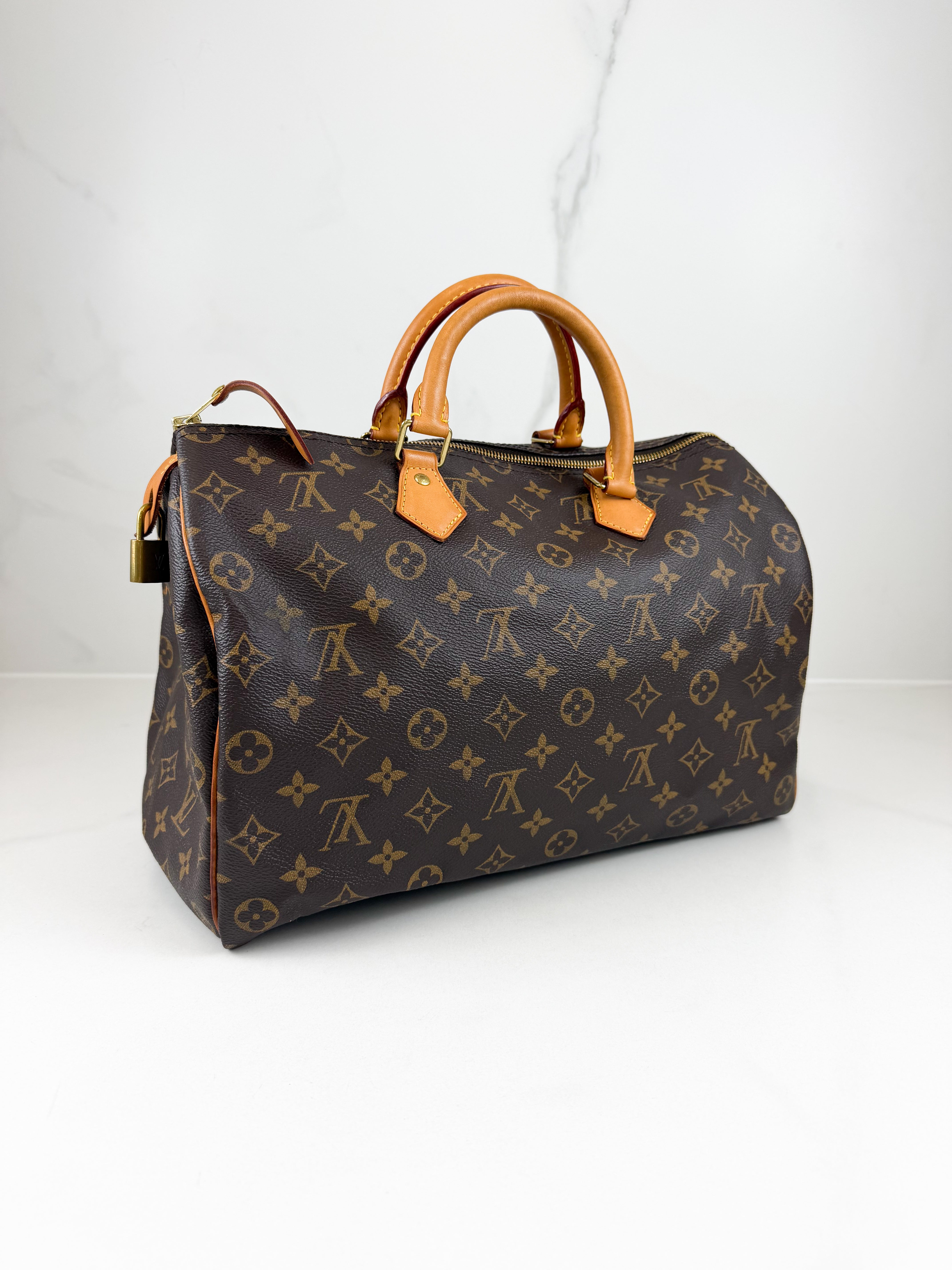Louis Vuitton Speedy 35 Monogram Canvas