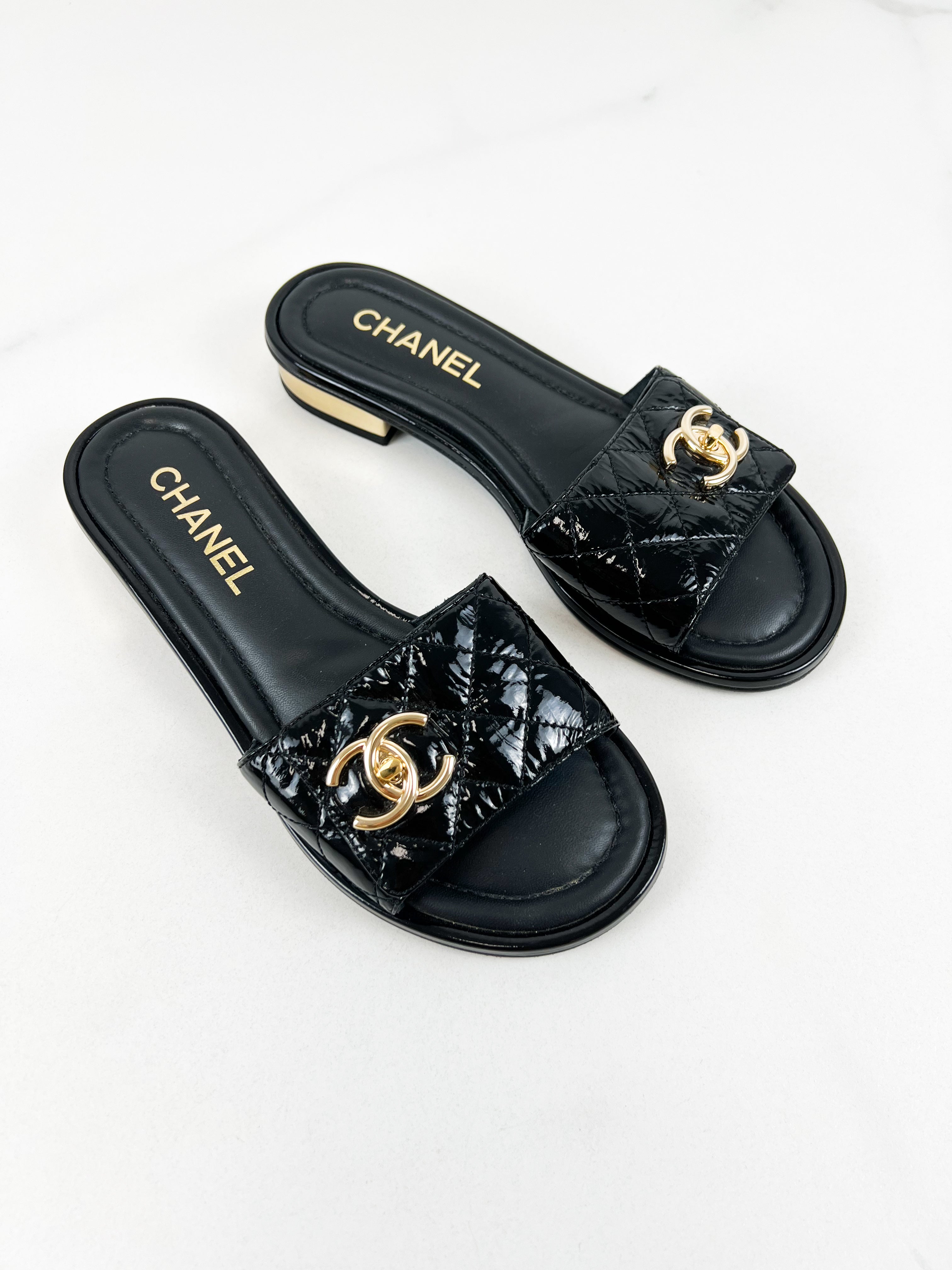 Chanel Black Quilted Leather CC Slides Size 35.5C
