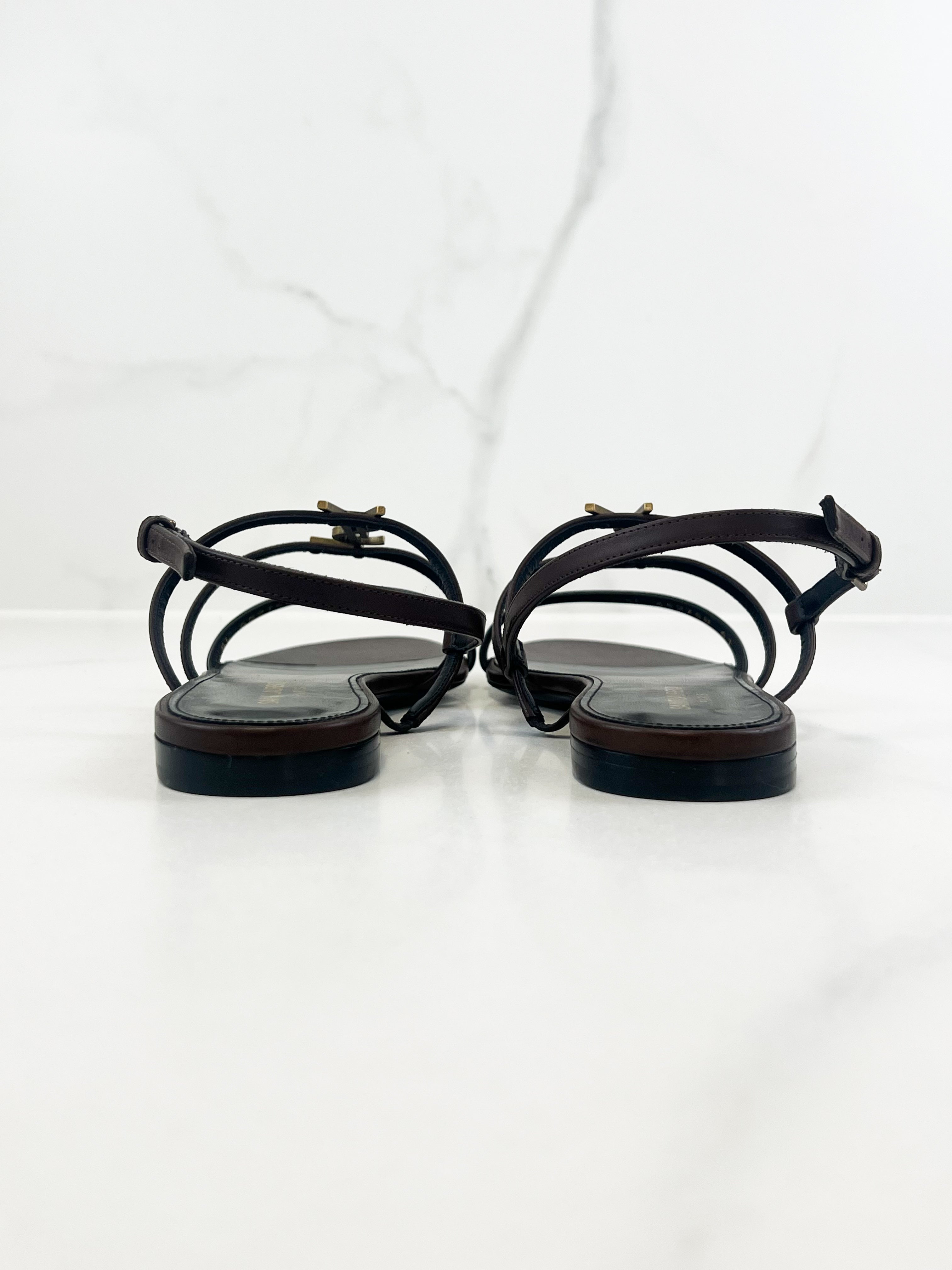 Saint Laurent Cassandra Flat Sandal in Chocolate Patent Leather Size 41