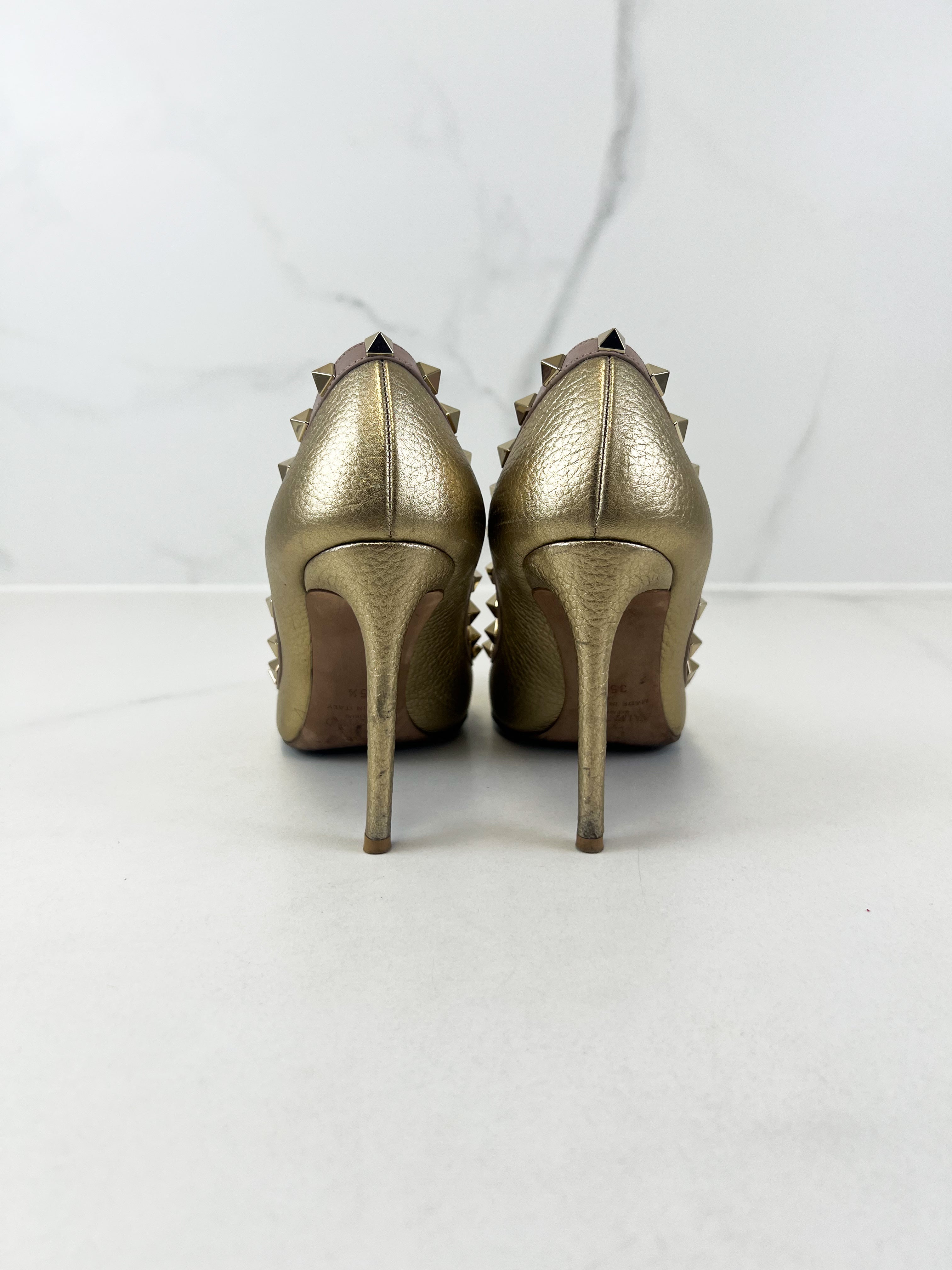Valentino Metallic Gold Rockstud Pumps Size 35.5