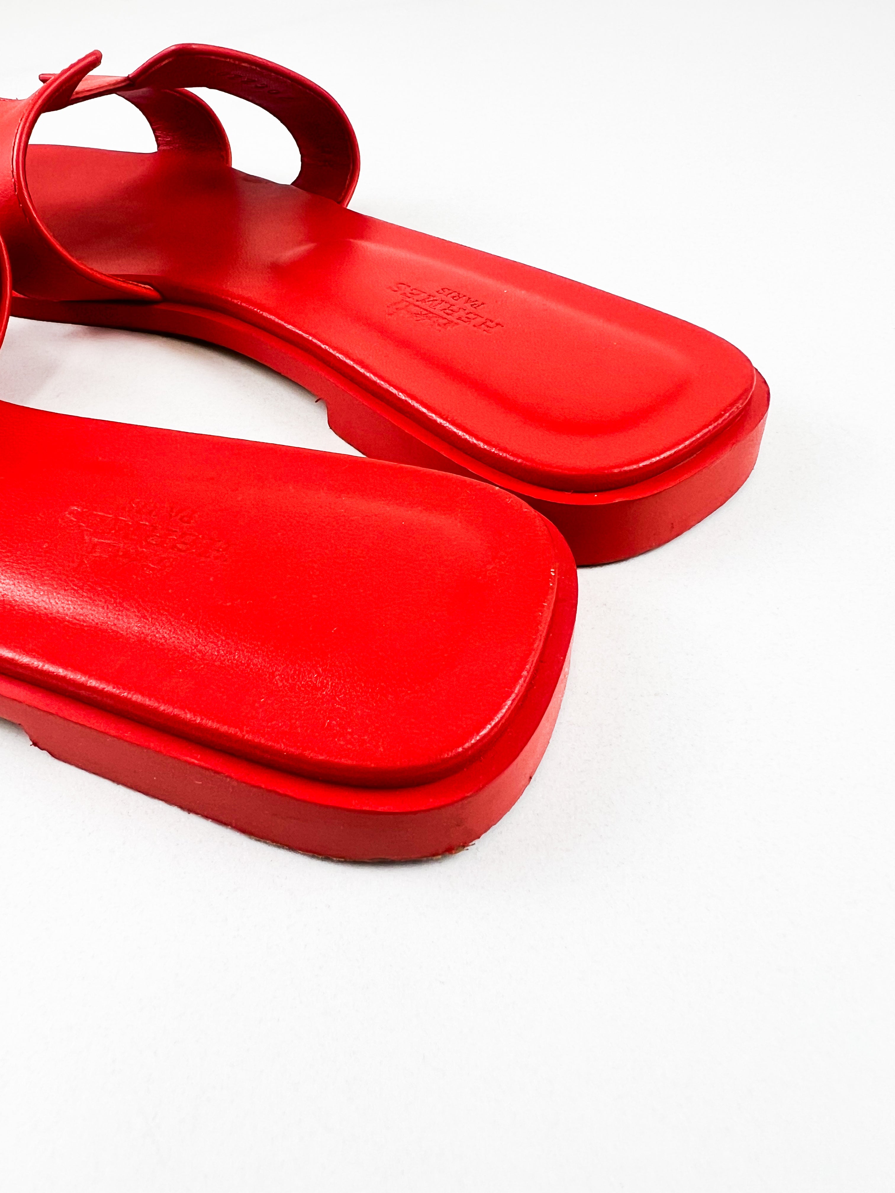 Hermes Oran Sandal in Rouge Grenadine Calfskin 39