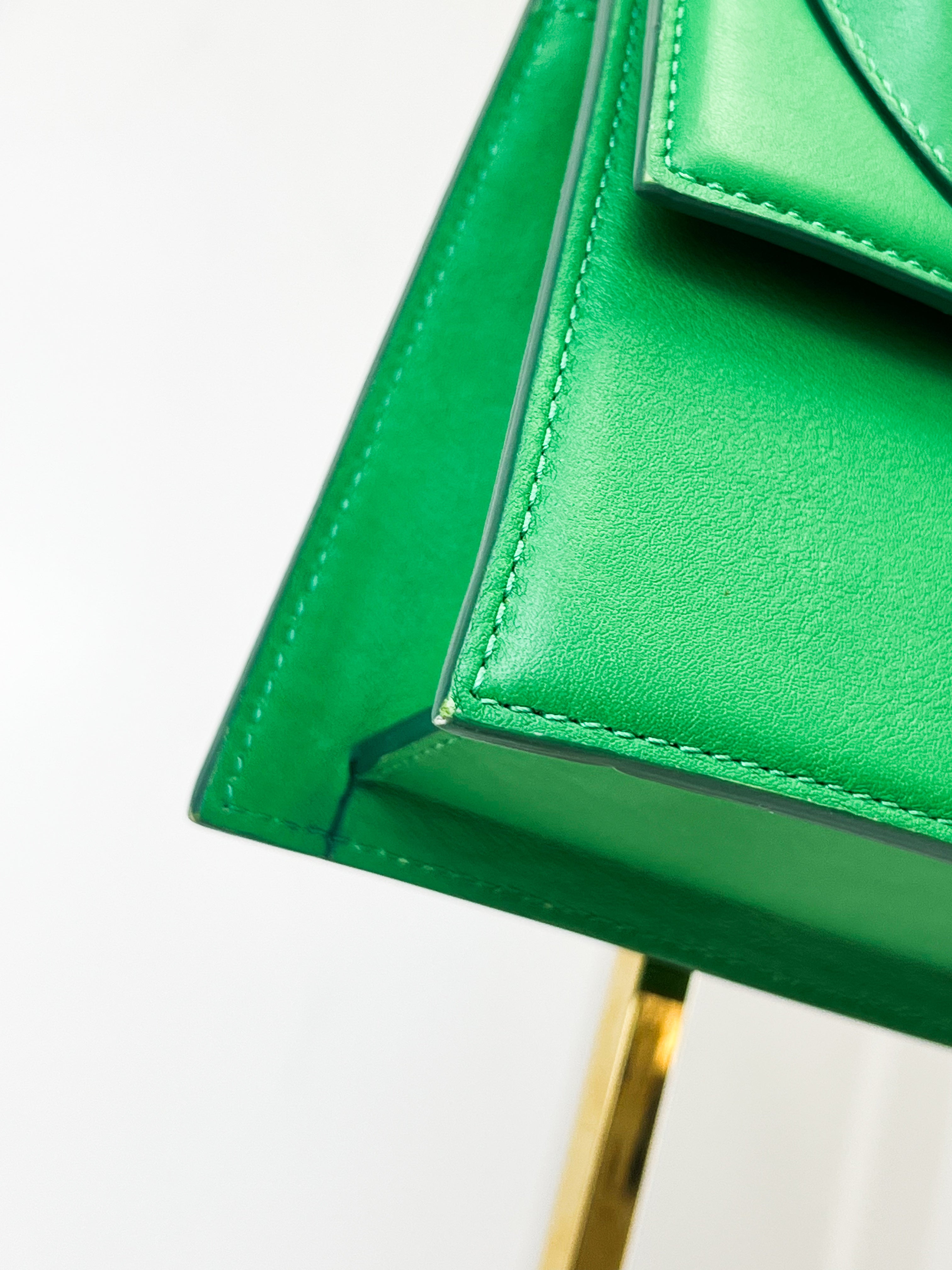 Jacquemus Green Le Chiquito Moyen