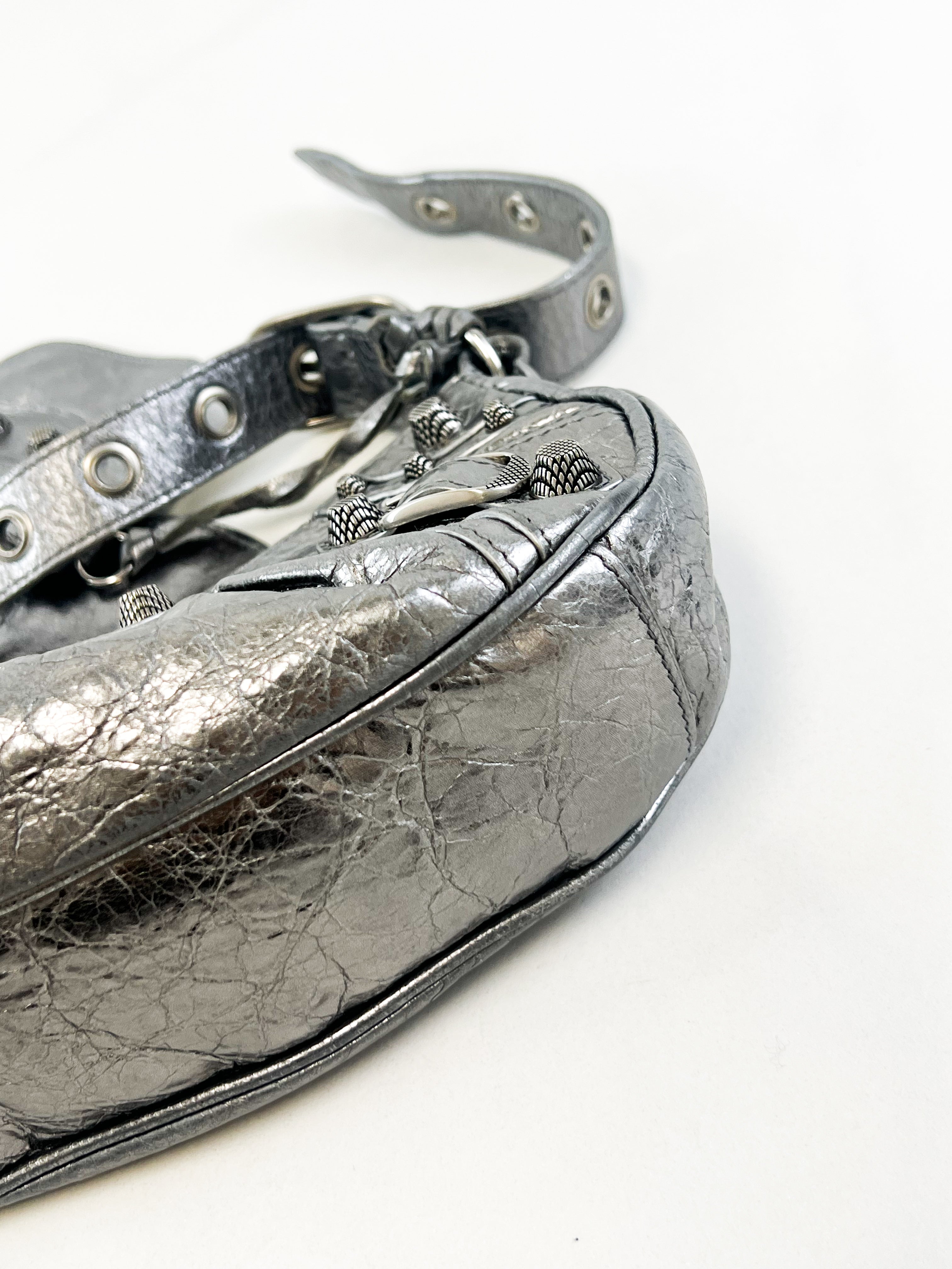 Balenciaga Le Cagole XS leather shoulder bag