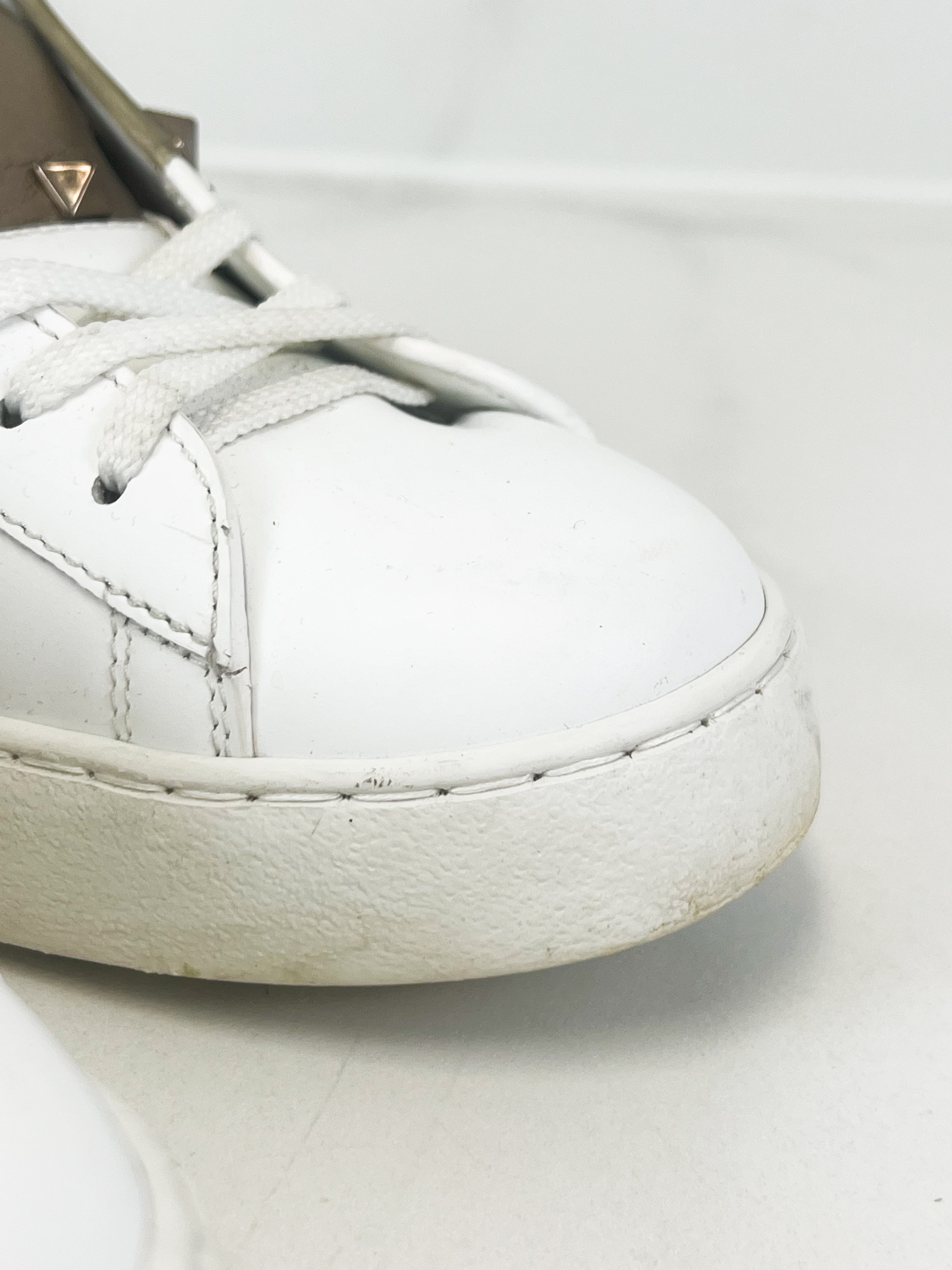 Valentino Garavani Rockstud Open Low-Top Sneaker Size 40.5